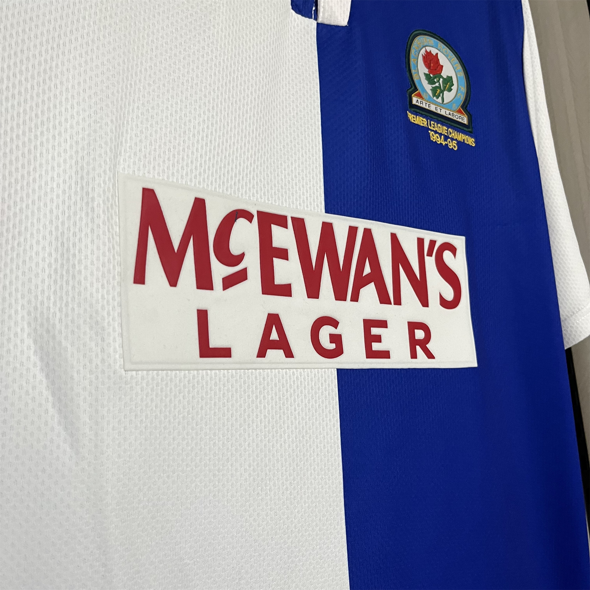 Higojerseys-Retro Blackburn Rovers 1994-95 Home Stadium Jersey