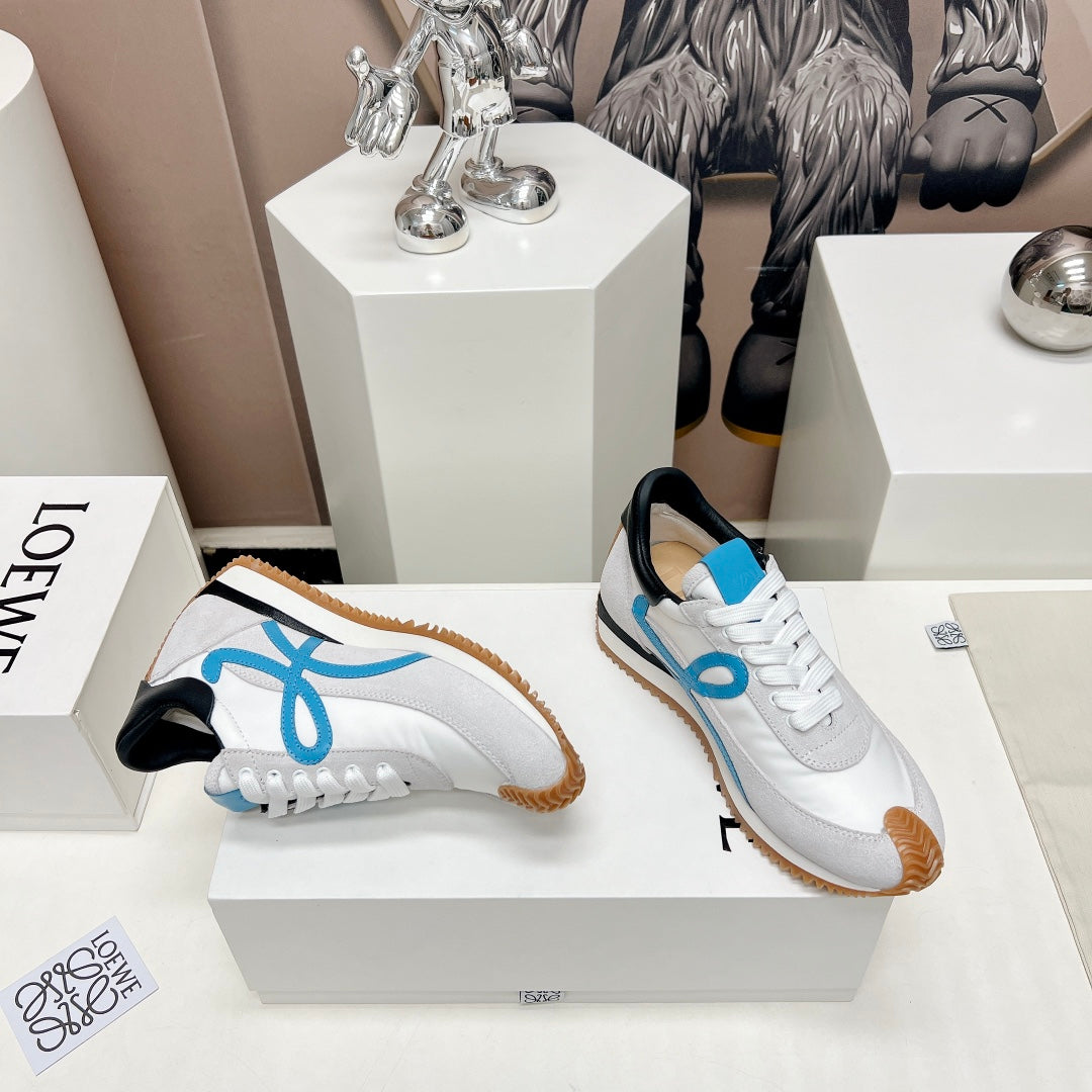 FLOW RUNNER SNEAKER IN PALE GRAY MIX BLUE SUEDE AND SHEEPSKIN、mysite、Cacoeks