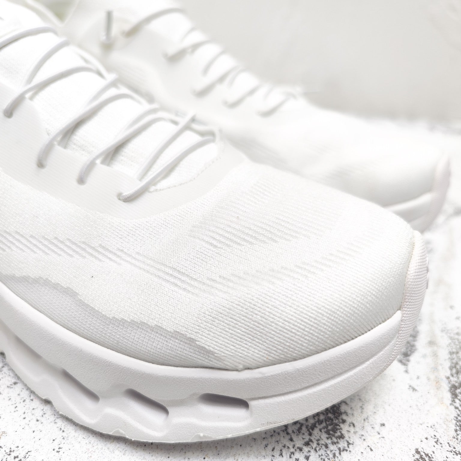 CLOUDTILT SNEAKER IN WHITE RECYCLED POLYESTER、mysite、Cacoeks