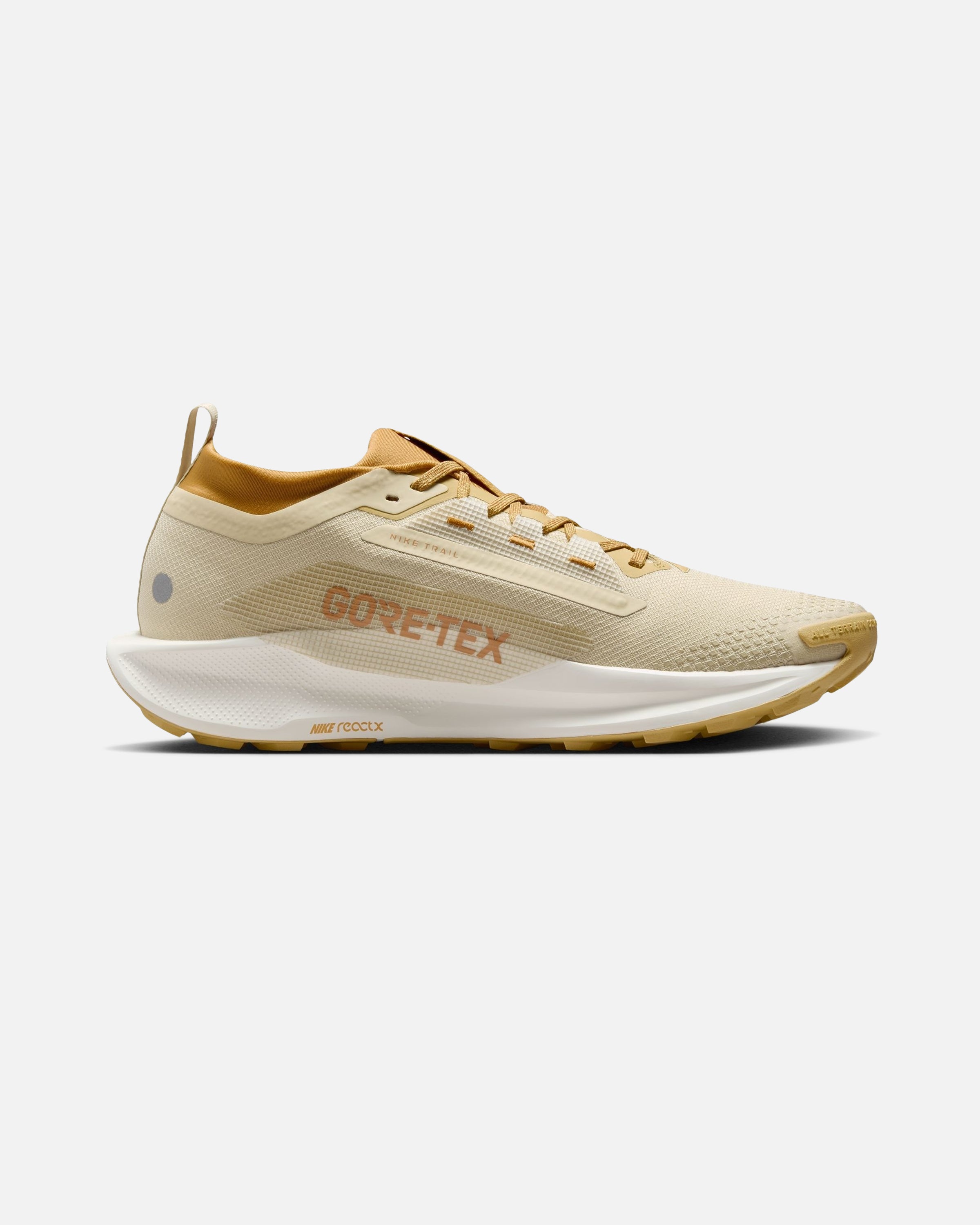 NIKE PEGASUS TRAIL 5 GTX - TEAMGOLD/ DESERTOCHRE