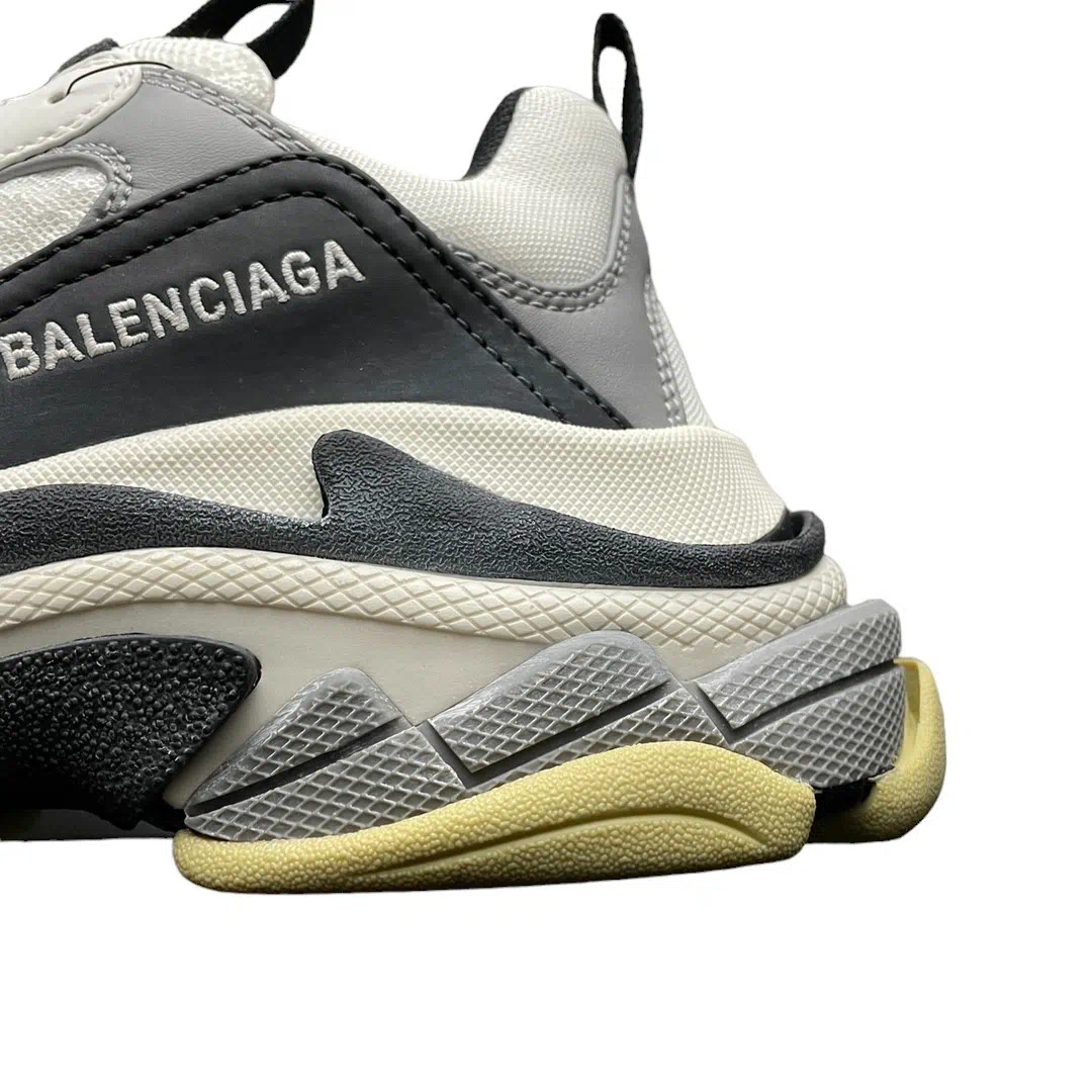 Balenciaga Triple S Sneaker in Black Grey White、mysite、Cacoeks