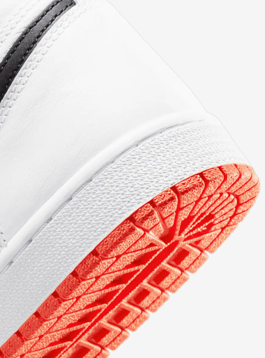 Air Jordan 1 Retro High Electro Orange、JORDAN、Cacoeks