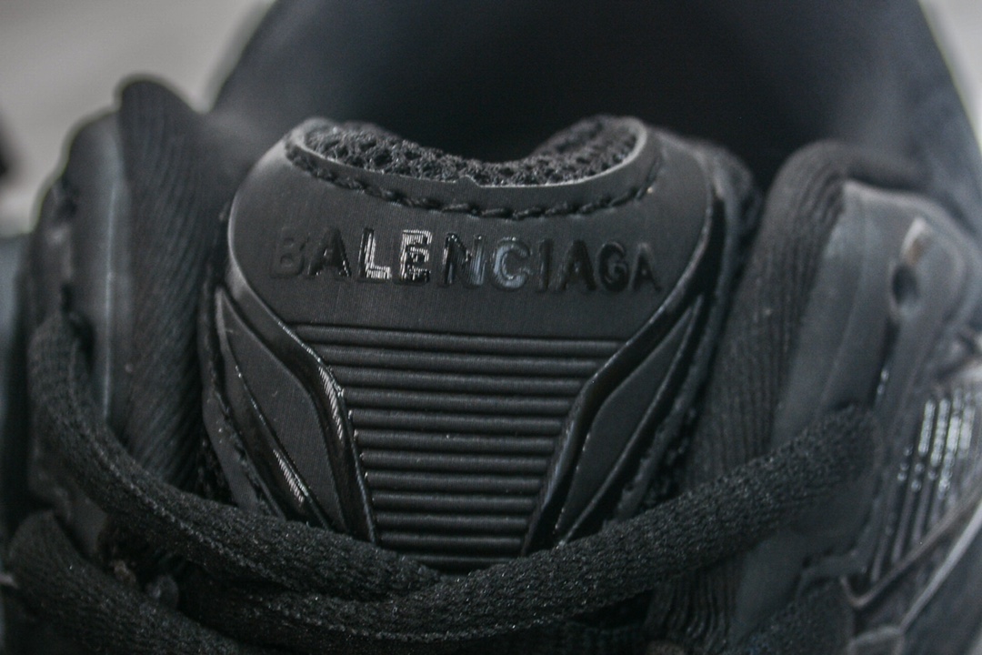 Balenciaga Defender Sneaker in Black、mysite、Cacoeks