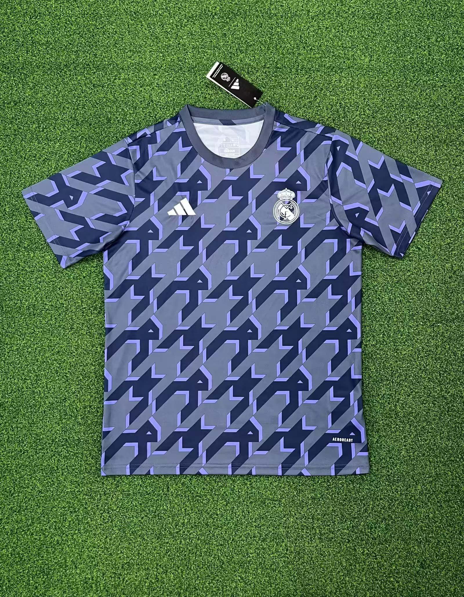 2023/2024 Real Madrid Gray Training Wear Football Shirt:football jersey mysite: unitedjerseyfootball 邓江浪:football