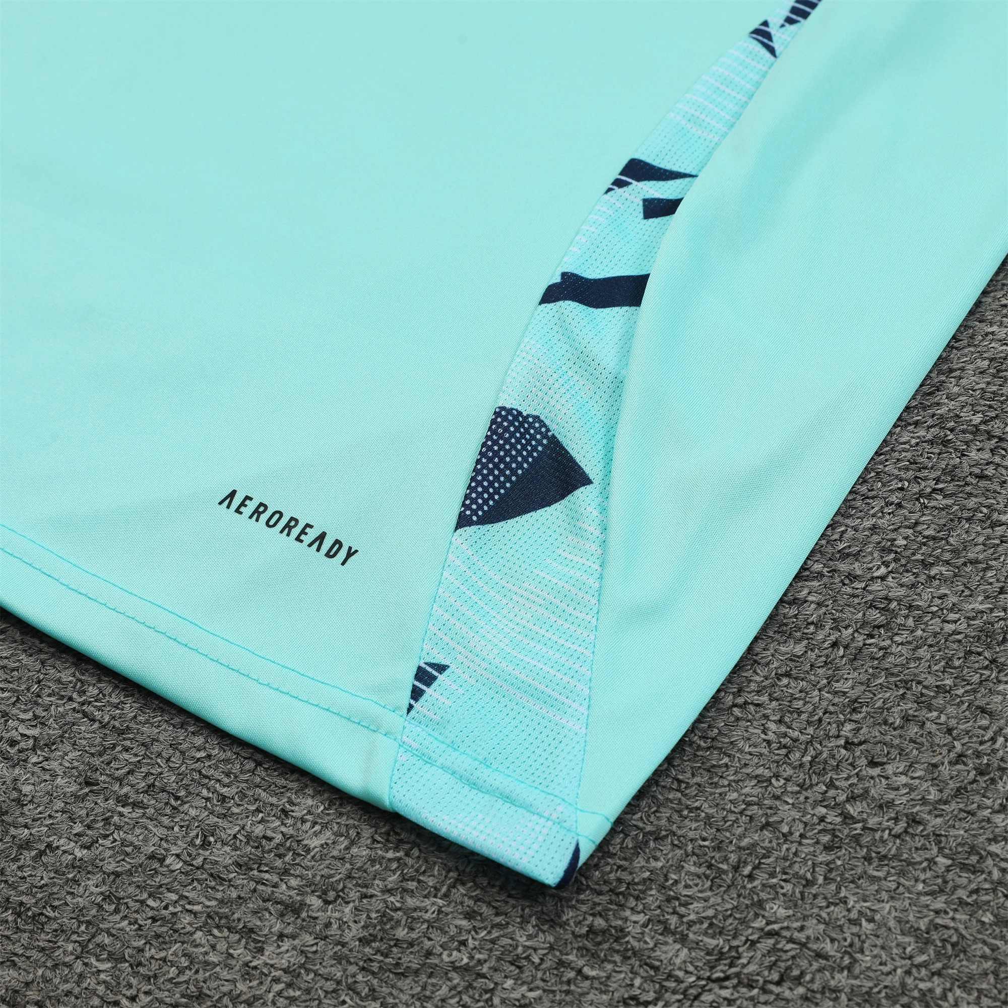 Higojerseys-Real Madrid 24-25 Vest Training Set - Light Green Vest & Deep Blue Shorts