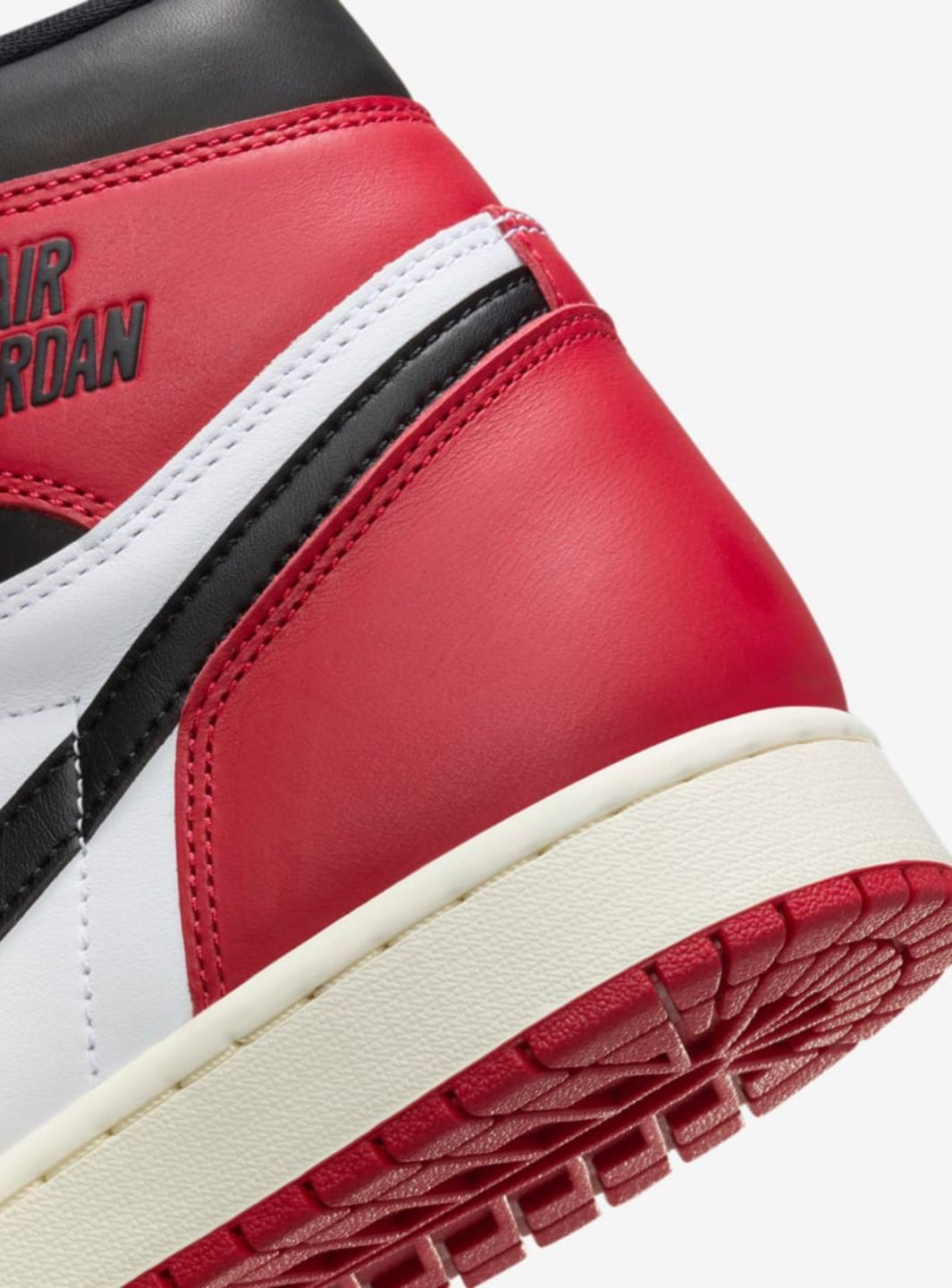 Air Jordan 1 Retro High OG Black Toe Reimagined、JORDAN、Cacoeks