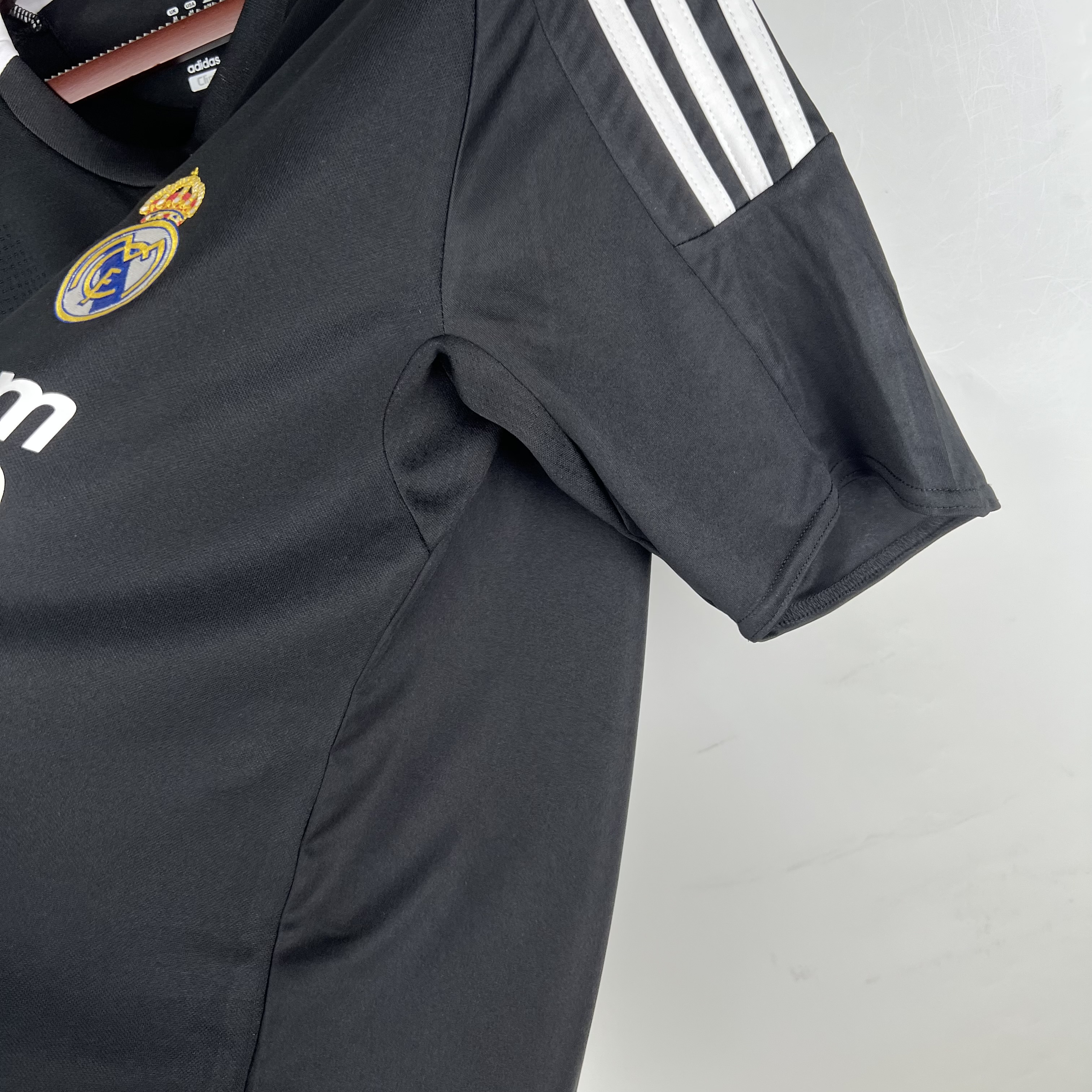 ManixJersey.com | Retro Real Madrid 08-09 Third Jersey -Customize Name, Number and Patch | Worldwide Shipping