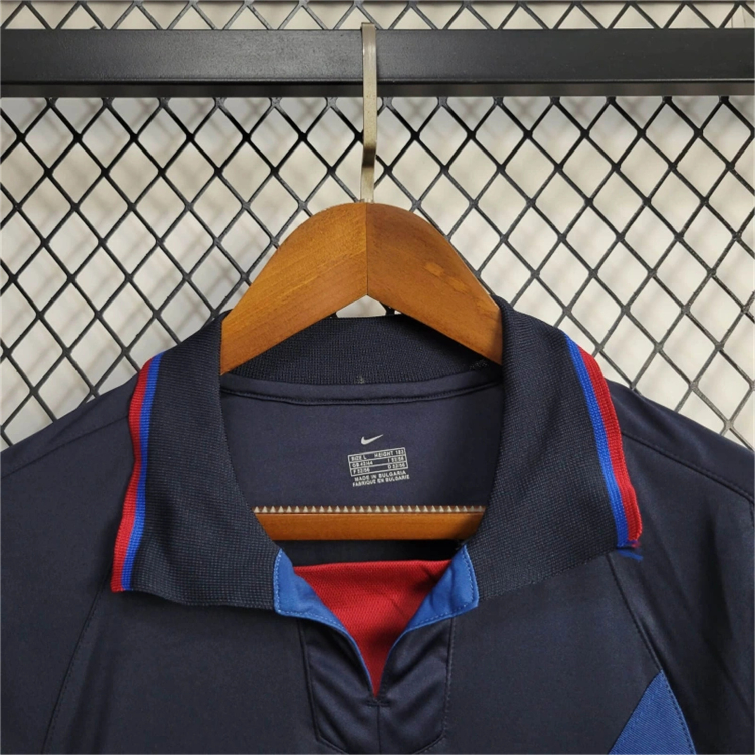 foot-Retro Barcelona 02-03 Away Jersey