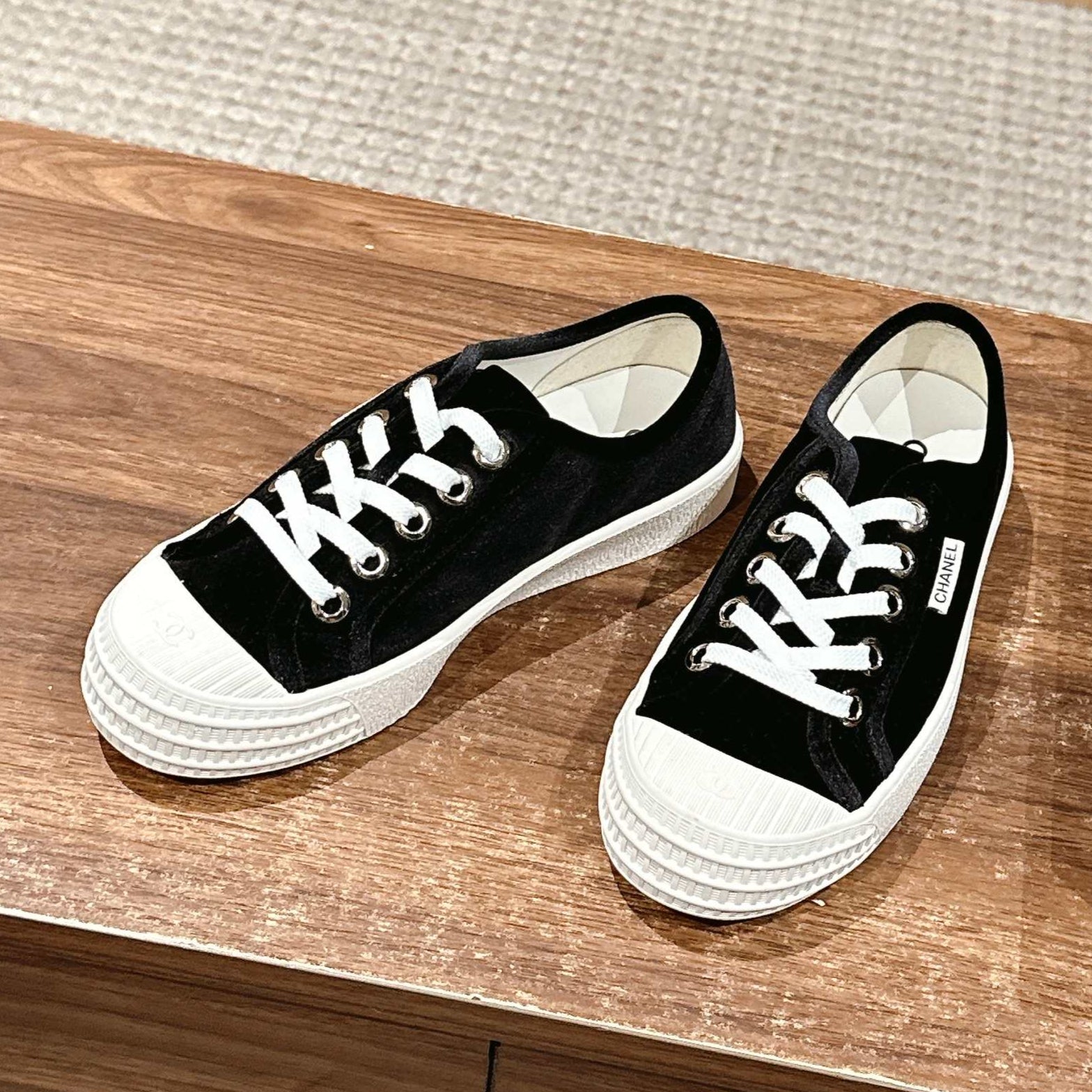 CONVERSE SNEAKER IN BLACK VELVET、mysite、Cacoeks