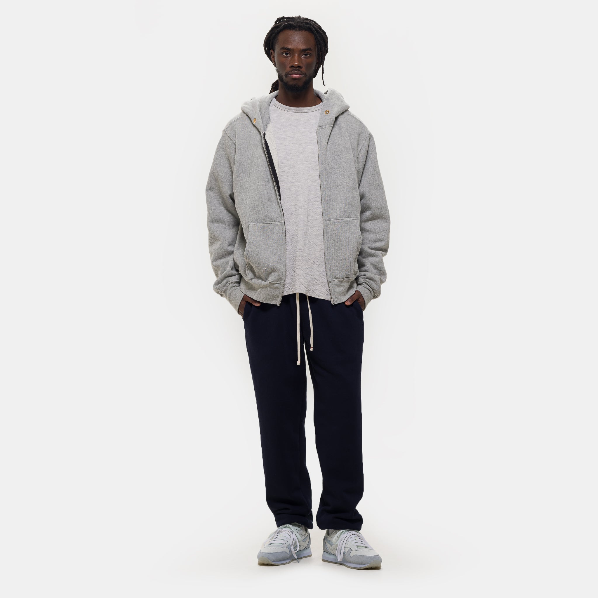 Heavyweight Classic Sweatpant in Navy