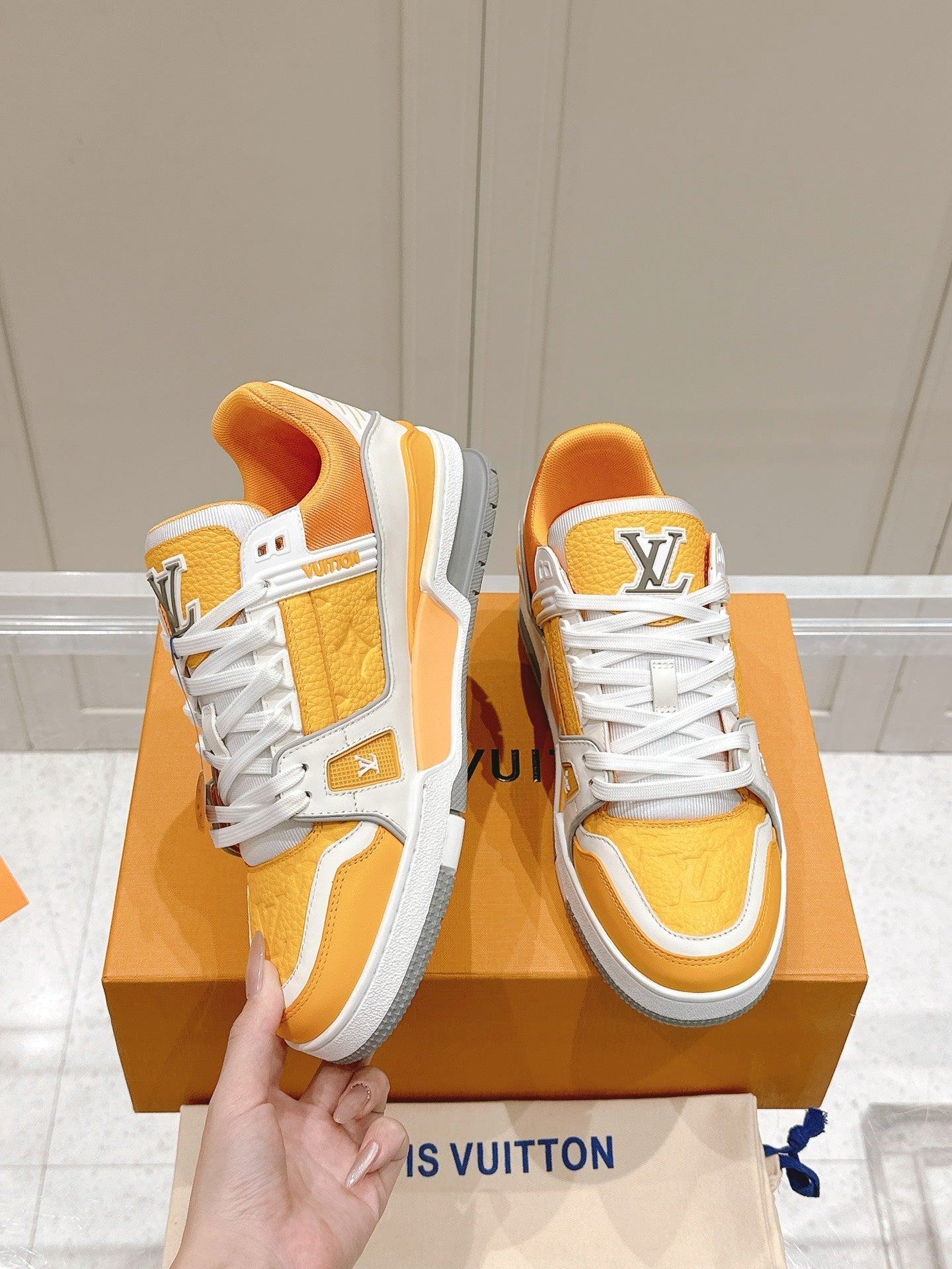 LV TRAINER SNEAKER IN SAFFRAN YELLOW GRAINED CALFSKIN、mysite、Cacoeks