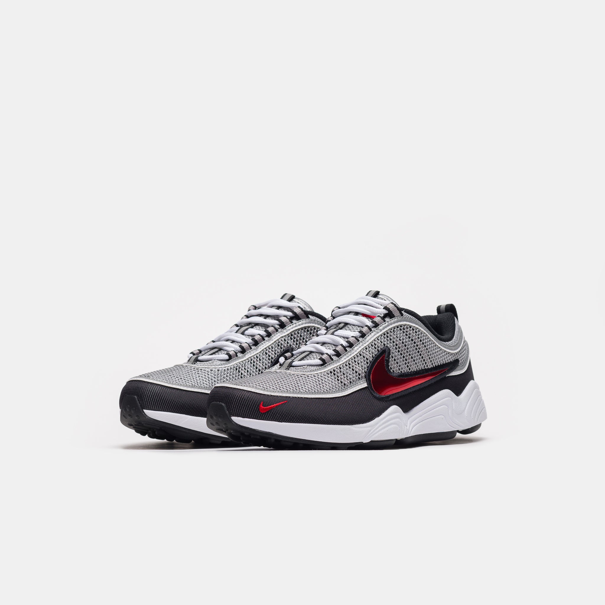 Air Zoom Spiridon SP Sneaker in Metallic Silver/Sport Red/Black/White