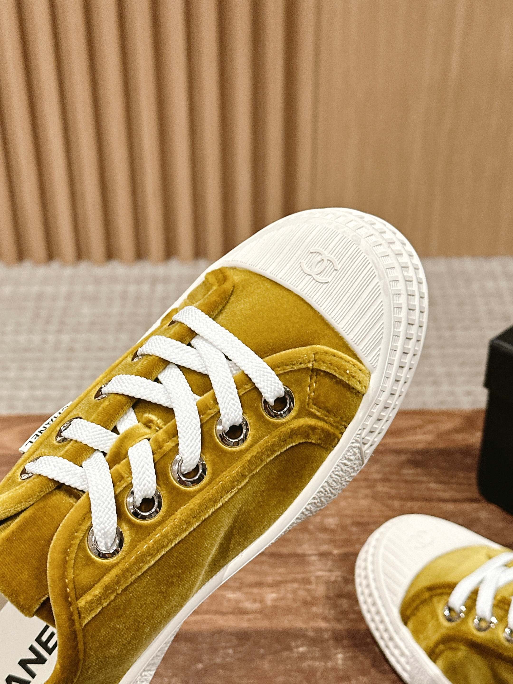 CONVERSE SNEAKER IN DIJON YELLOW VELVET、mysite、Cacoeks
