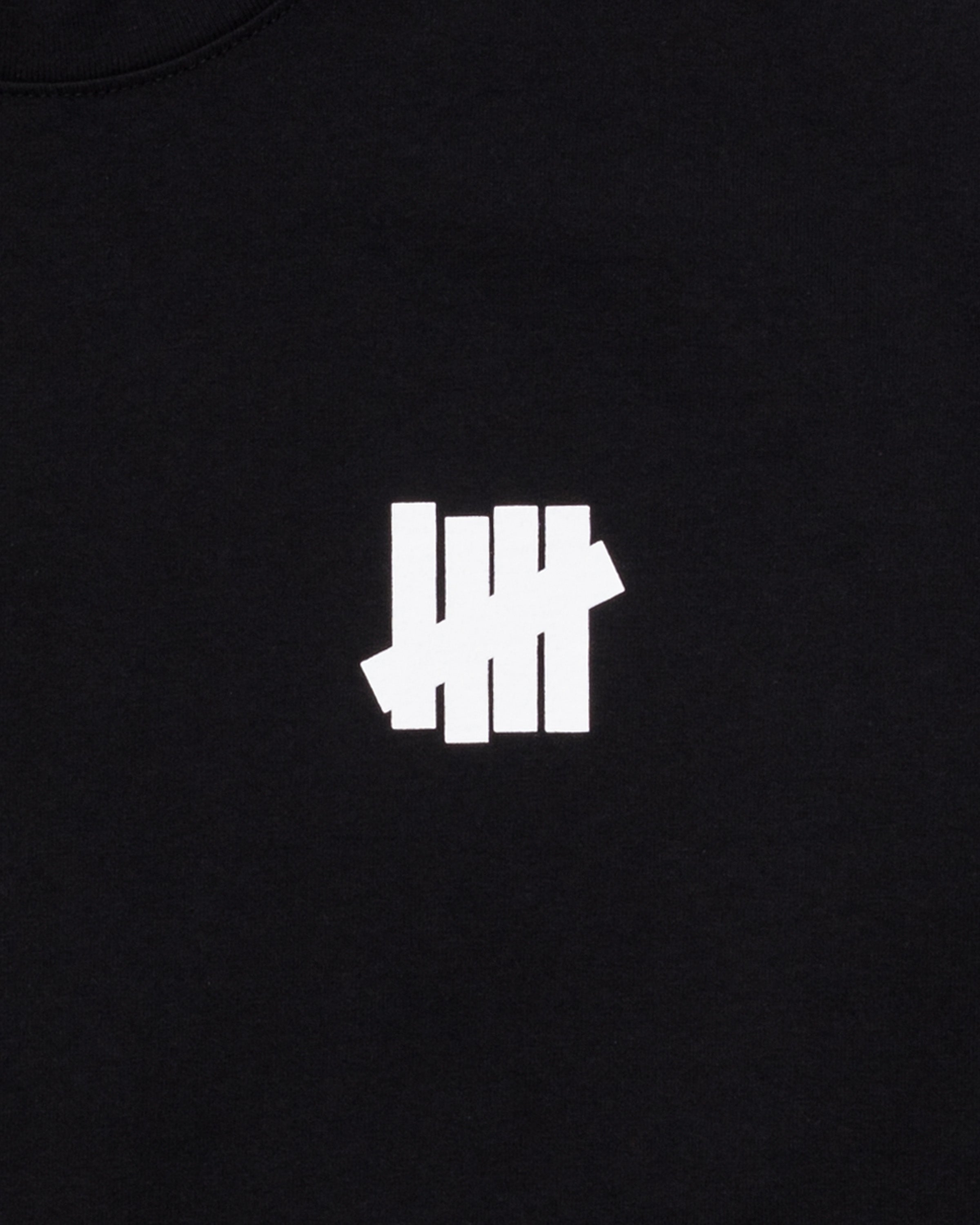 UNDEFEATED BLACKTOP L/S TEE