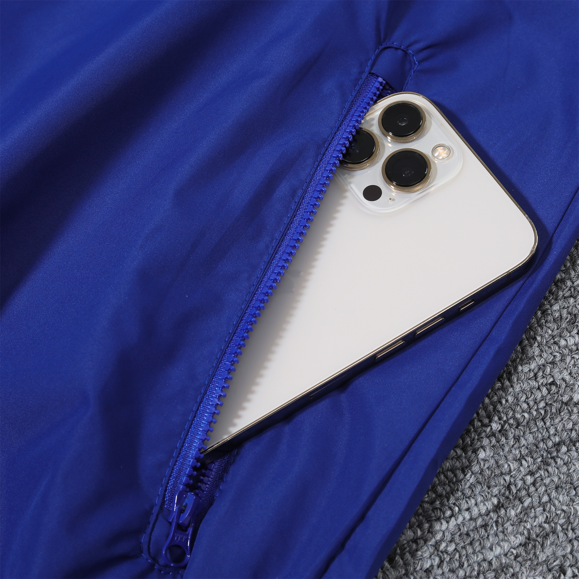 ManixJersey.com | Japan 2024 Vintage Flame '98 Style Hooded Windbreaker - Player Version -Customize Name, Number and Patch | Worldwide Shipping