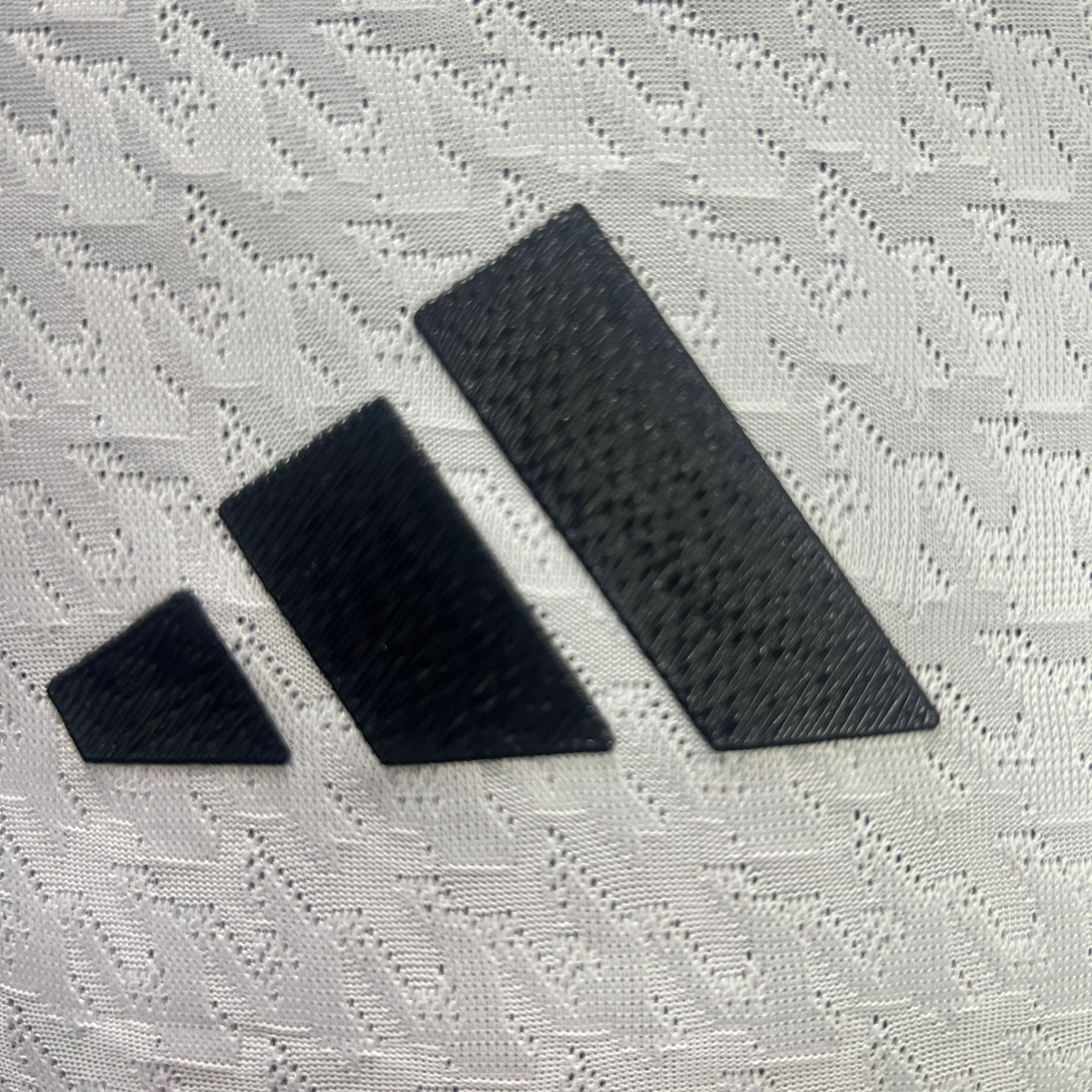 Higojerseys-Real Madrid 24-25 Home Long Sleeve Jersey - Player Version