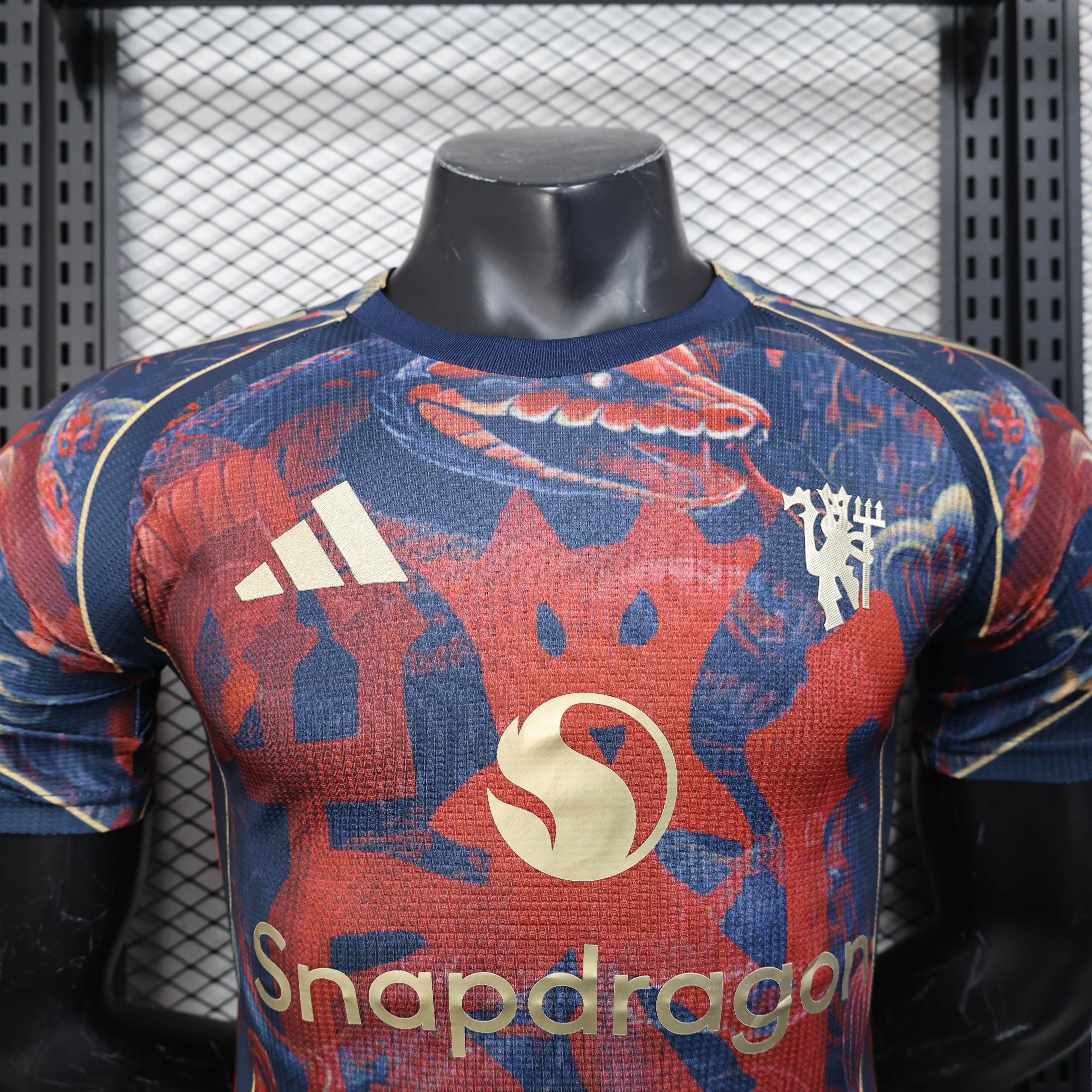 25-26 Manchester United Special Edition soccer Jersey-player Version: Ajax 24-25 Home Stadium Jersey - Fans Version mysite: Adidas luxuryfootballshirts.com: https://www.luxuryfootballshirts.com/