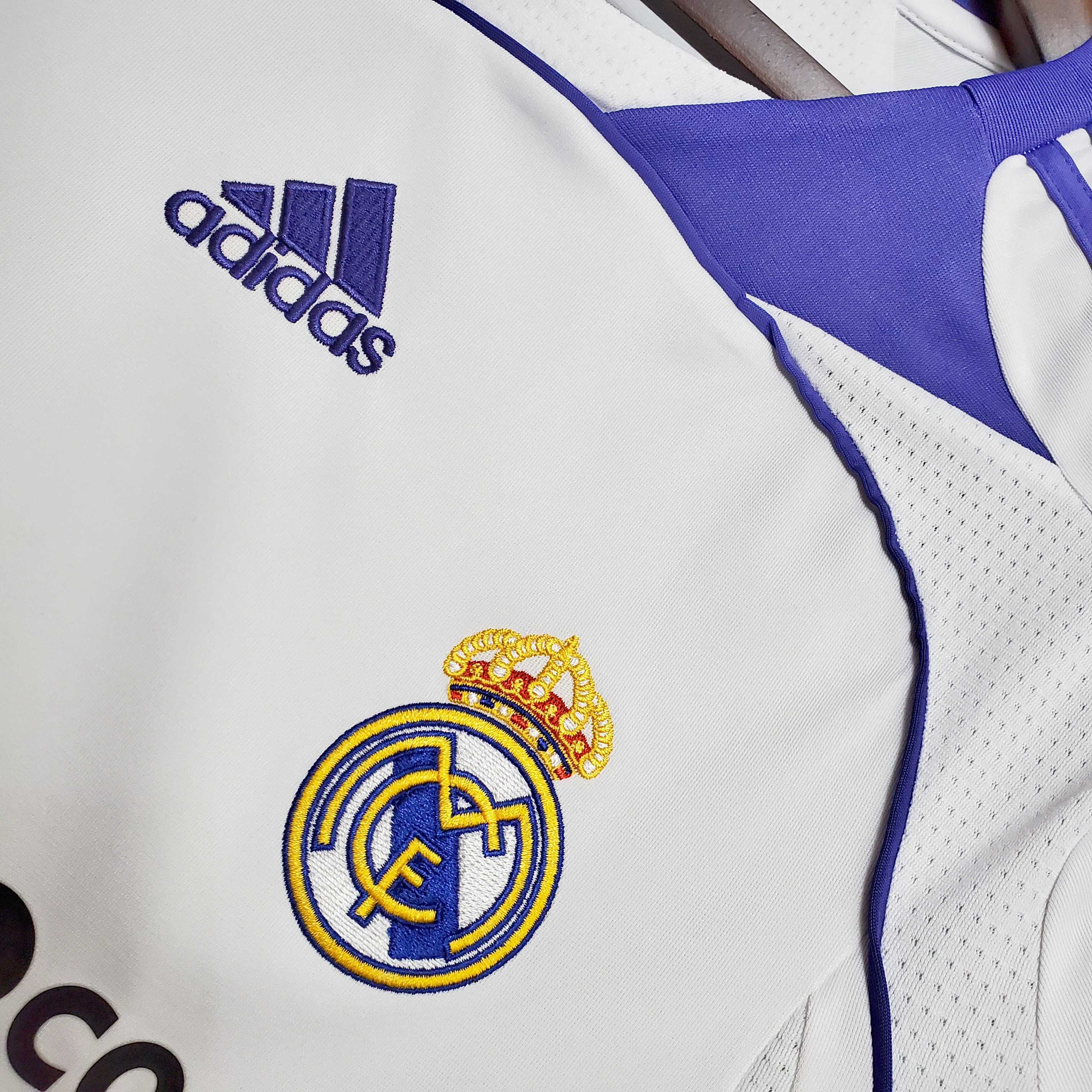 ManixJersey.com | Retro Real Madrid 07-08 Home Stadium Jersey -Customize Name, Number and Patch | Worldwide Shipping