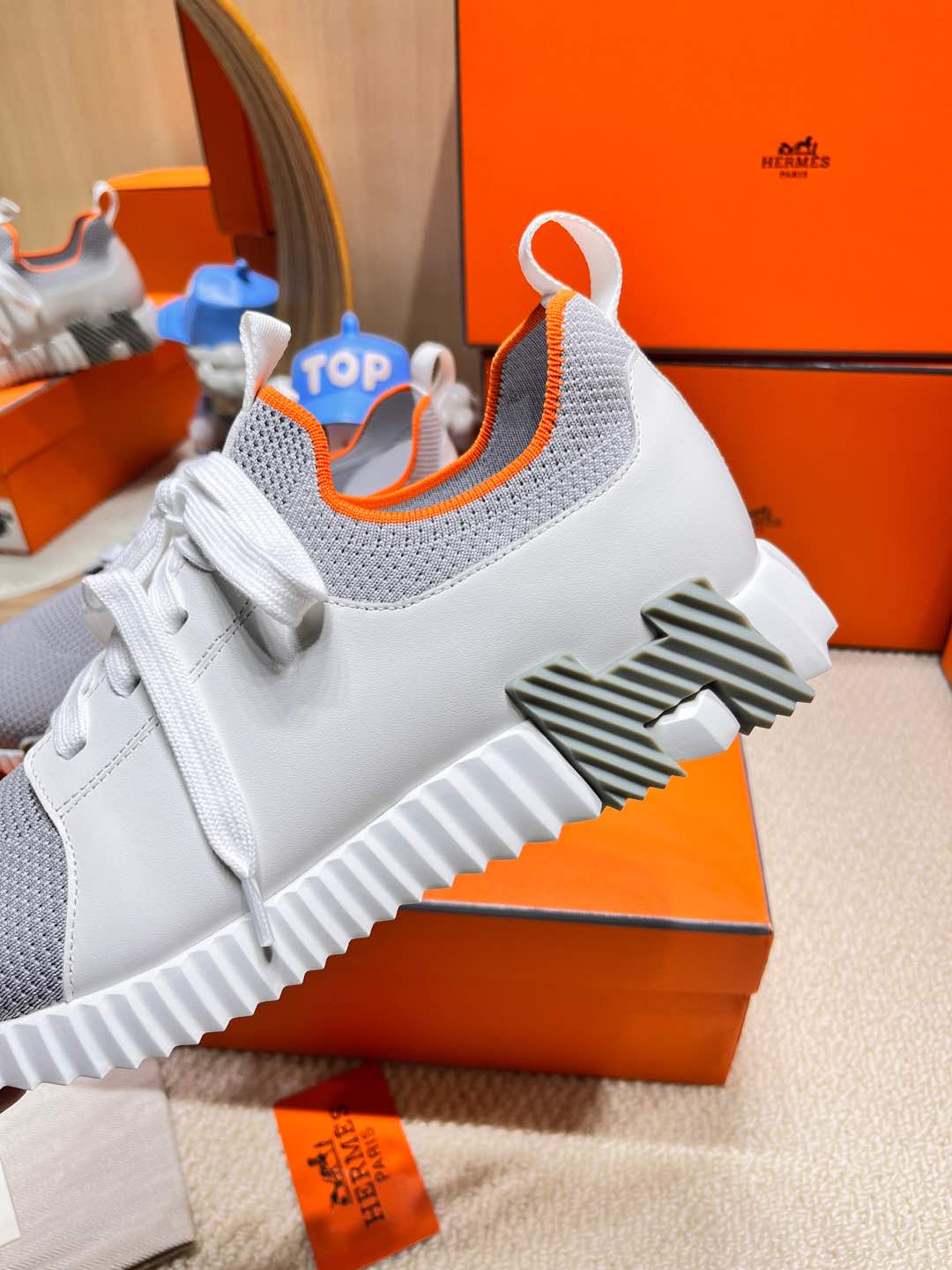 DEPART SLIP-ON SNEAKER IN WHITE MIX SHARK GRAY KNIT AND CALFSKIN、mysite、Cacoeks