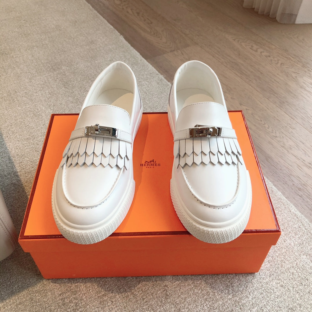 GAME SLIP-ON SNEAKER WHITE WITH TASSELS CALFSKIN、mysite、Cacoeks