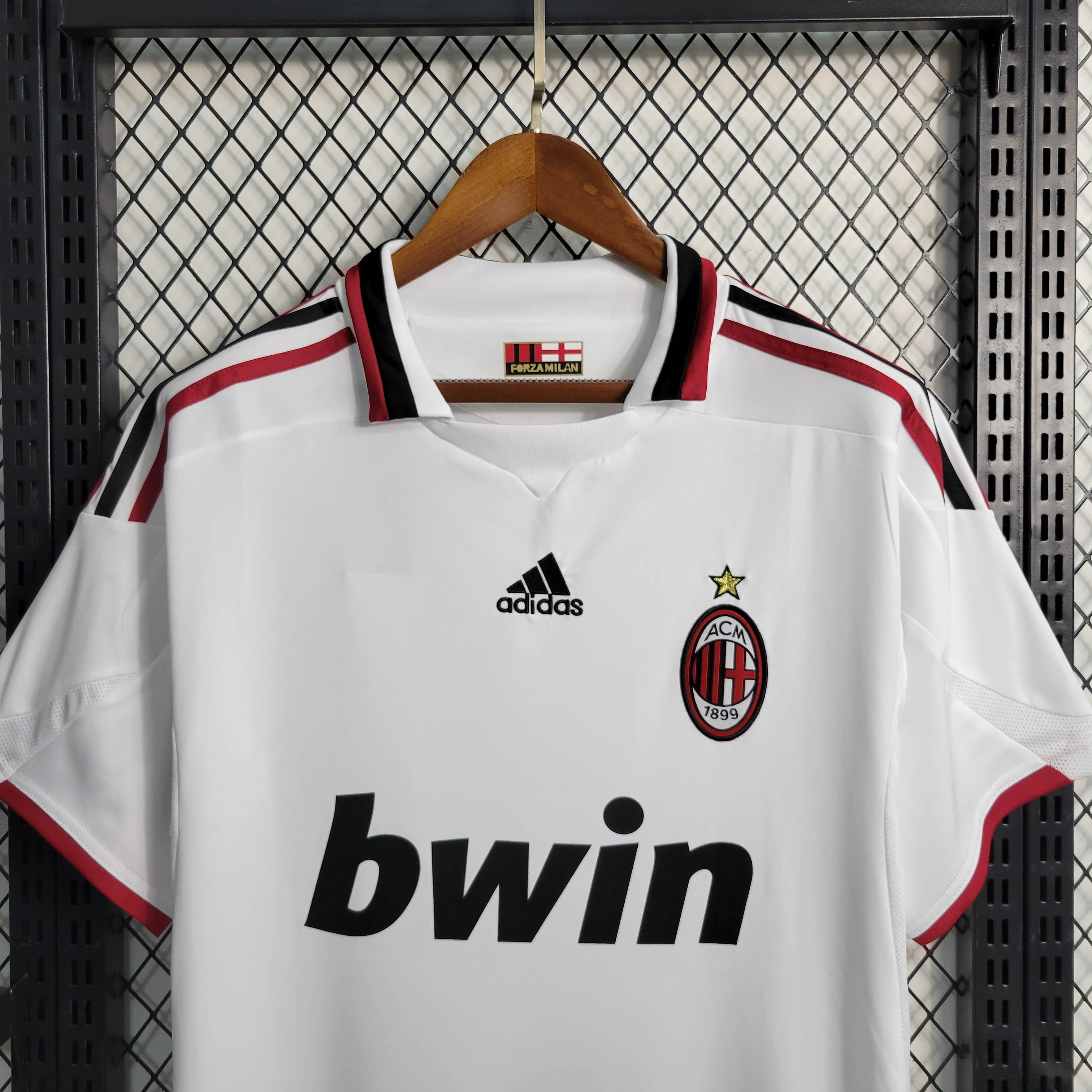 2009/2010 Retro AC Milan Away Football Shirt 1:1 Thai Quality:football jersey mysite: unitedjerseyfootball 邓江浪:football