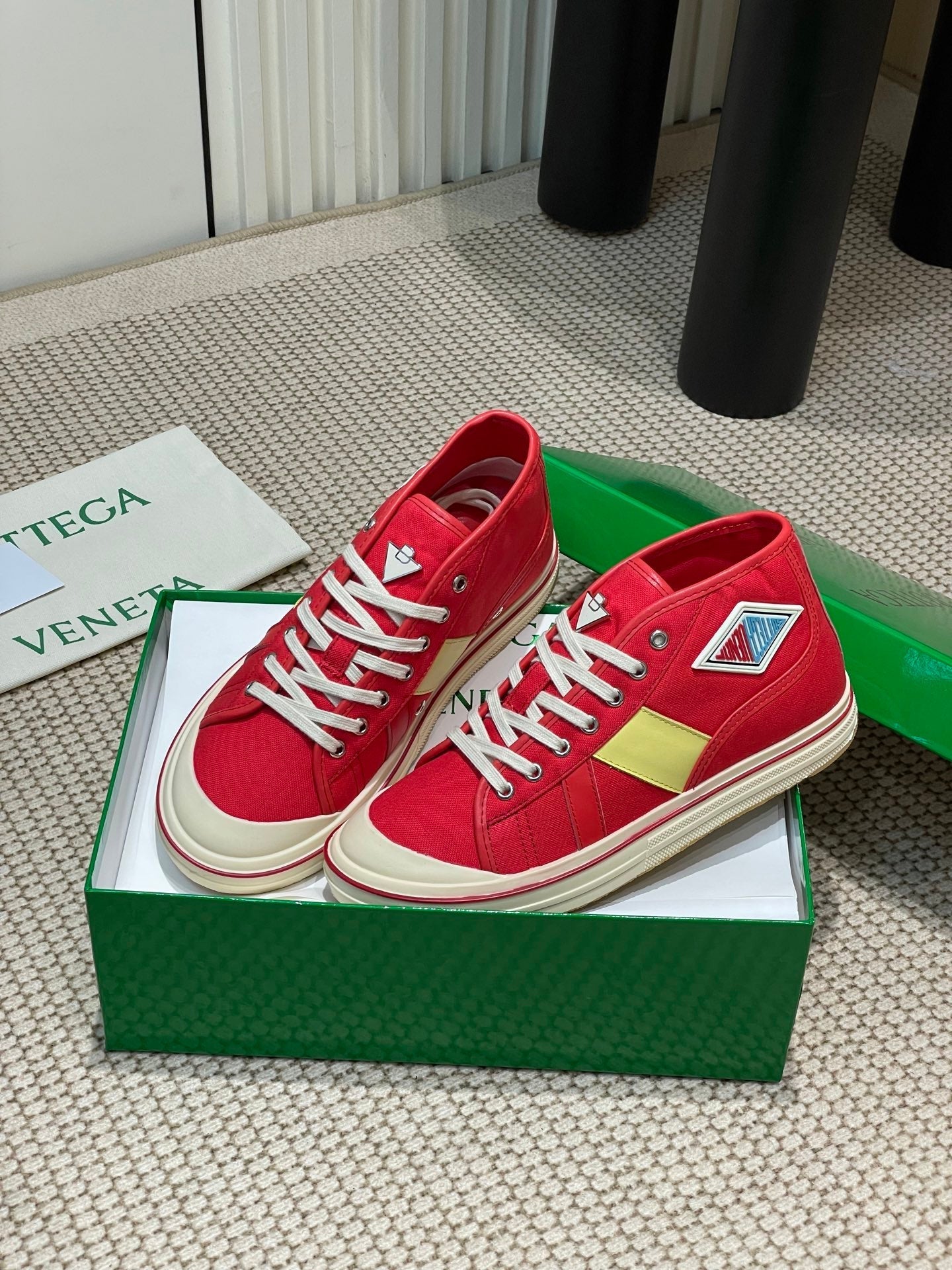 ELIOT SNEAKER IN CHERRY RED CANVAS AND CALFSKIN、mysite、Cacoeks