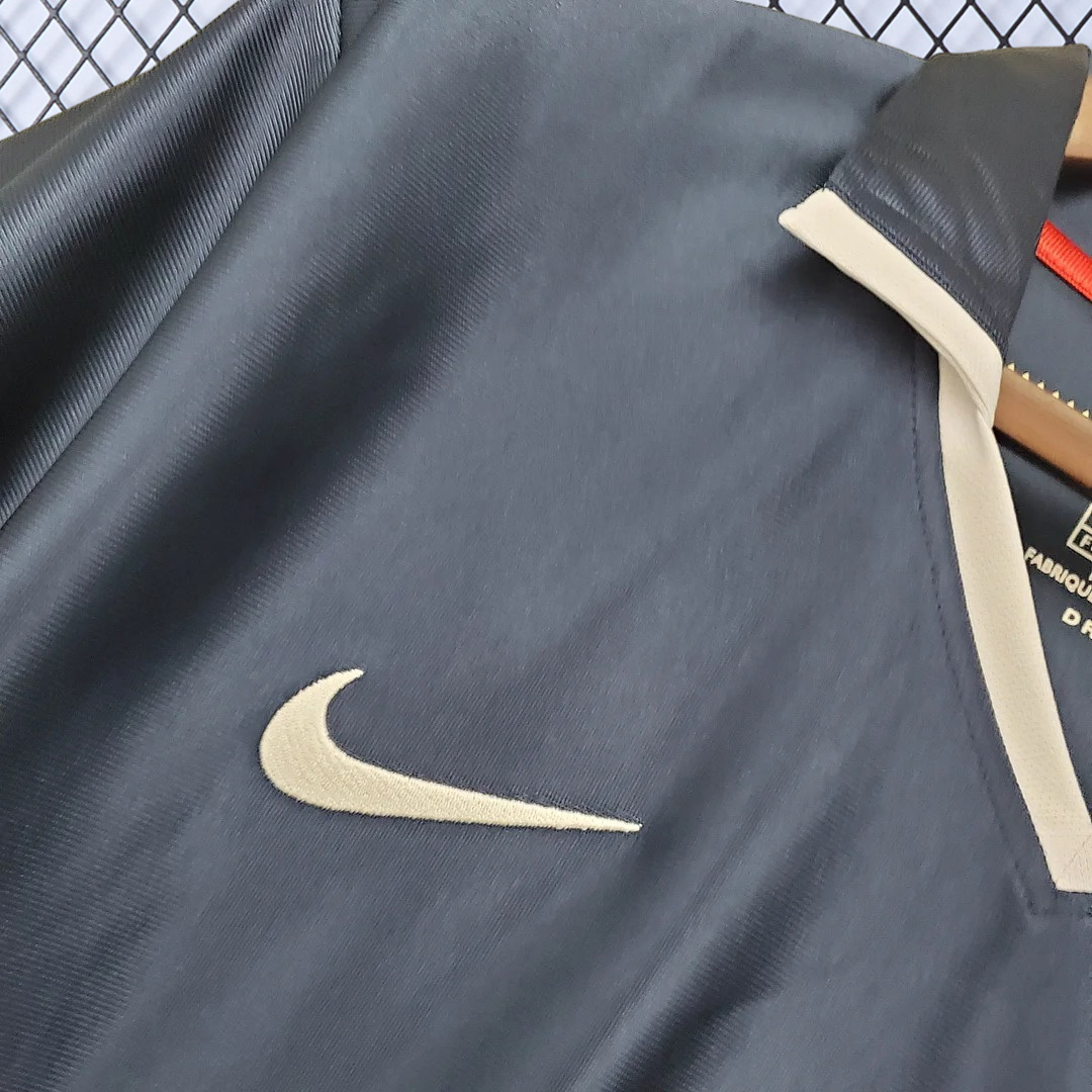 Higojerseys-Retro Paris Saint-Germain PSG 2001-02 Home Jersey