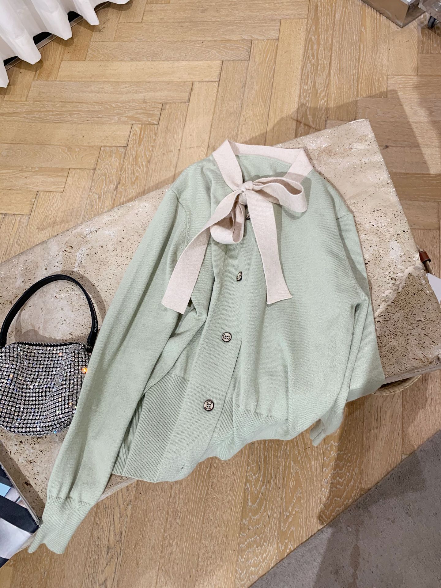 D4ABD0F8724C75527E47BDC7A281E2