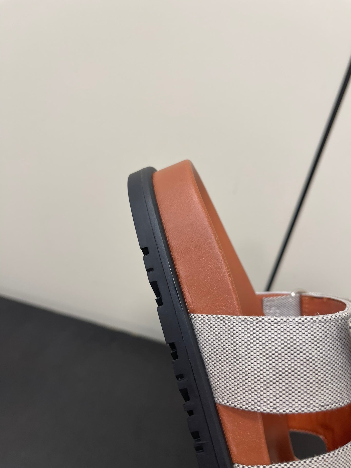 CHYPRE SANDAL ORANGE MIX CREAM CALFSKIN、mysite、Cacoeks