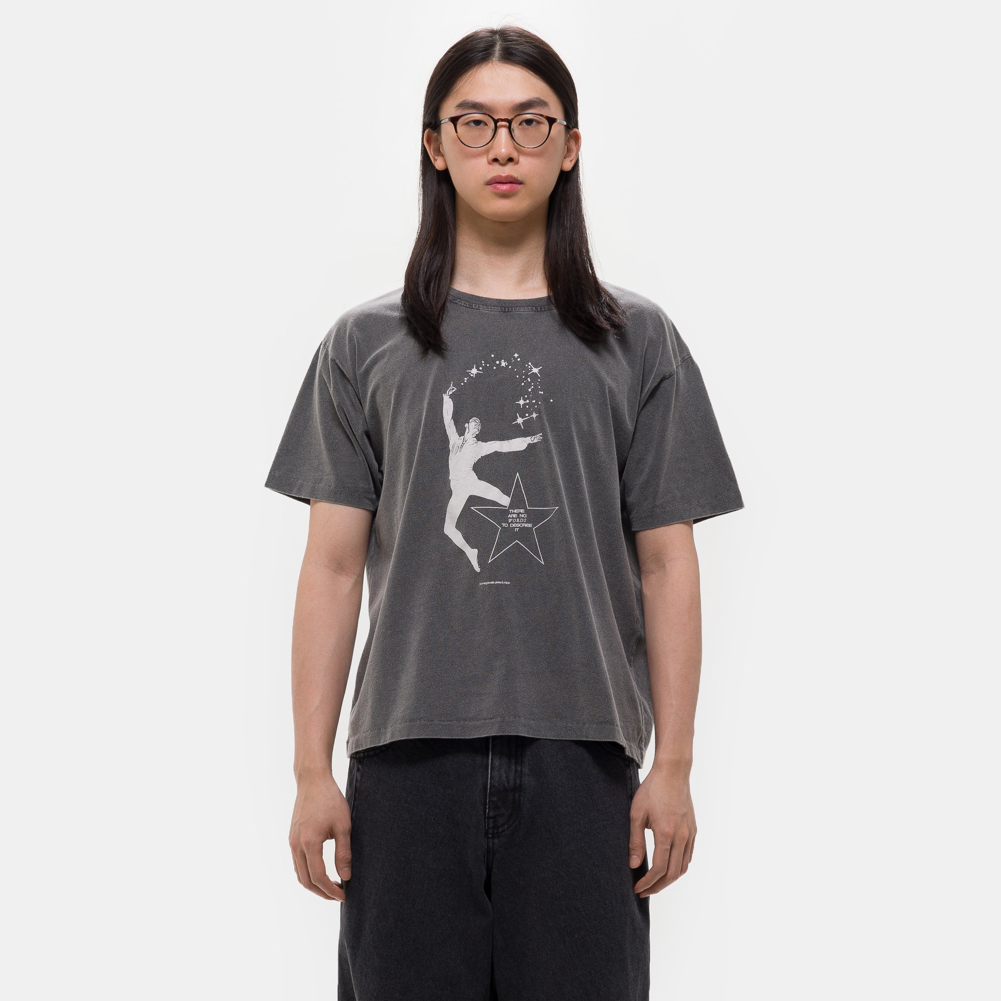 Merch T-Shirt in Washed Graphite