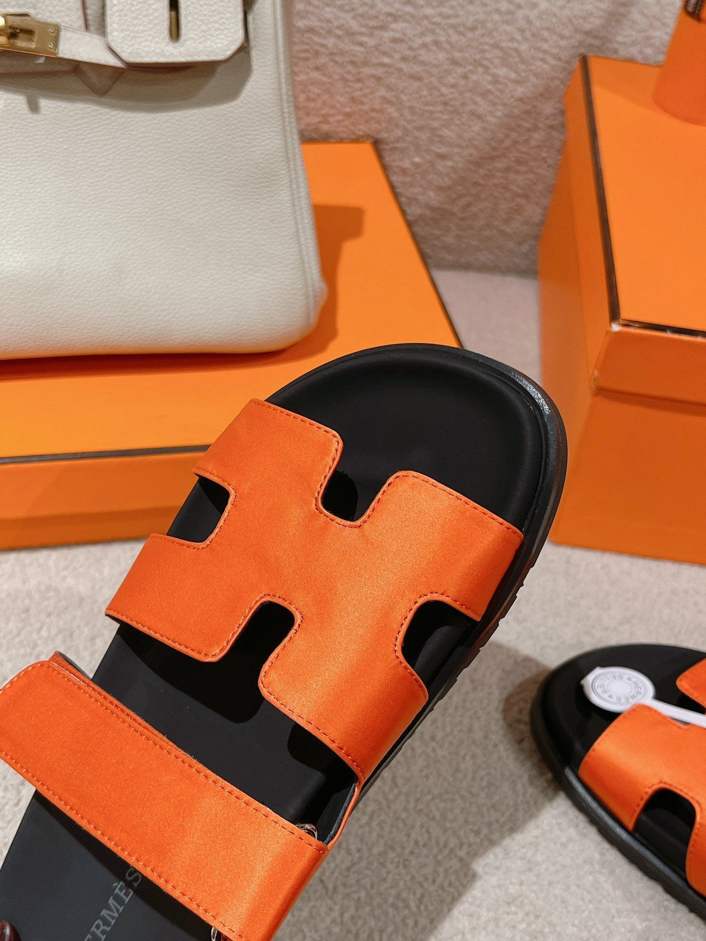 CHYPRE SANDAL BLACK MIX DARK ORANGE CALFSKIN、mysite、Cacoeks