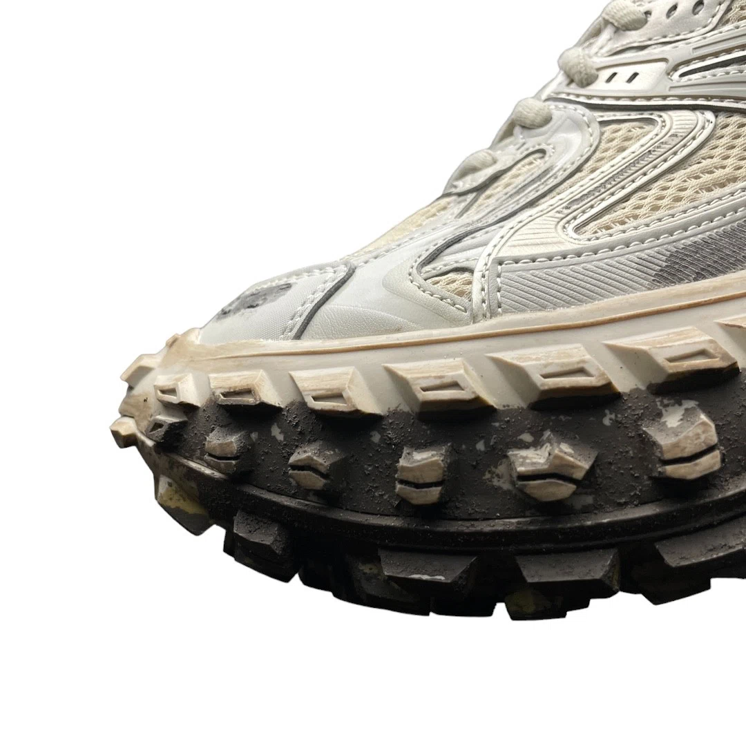 Balenciaga Bouncer Sneaker in Dirty Brown、mysite、Cacoeks