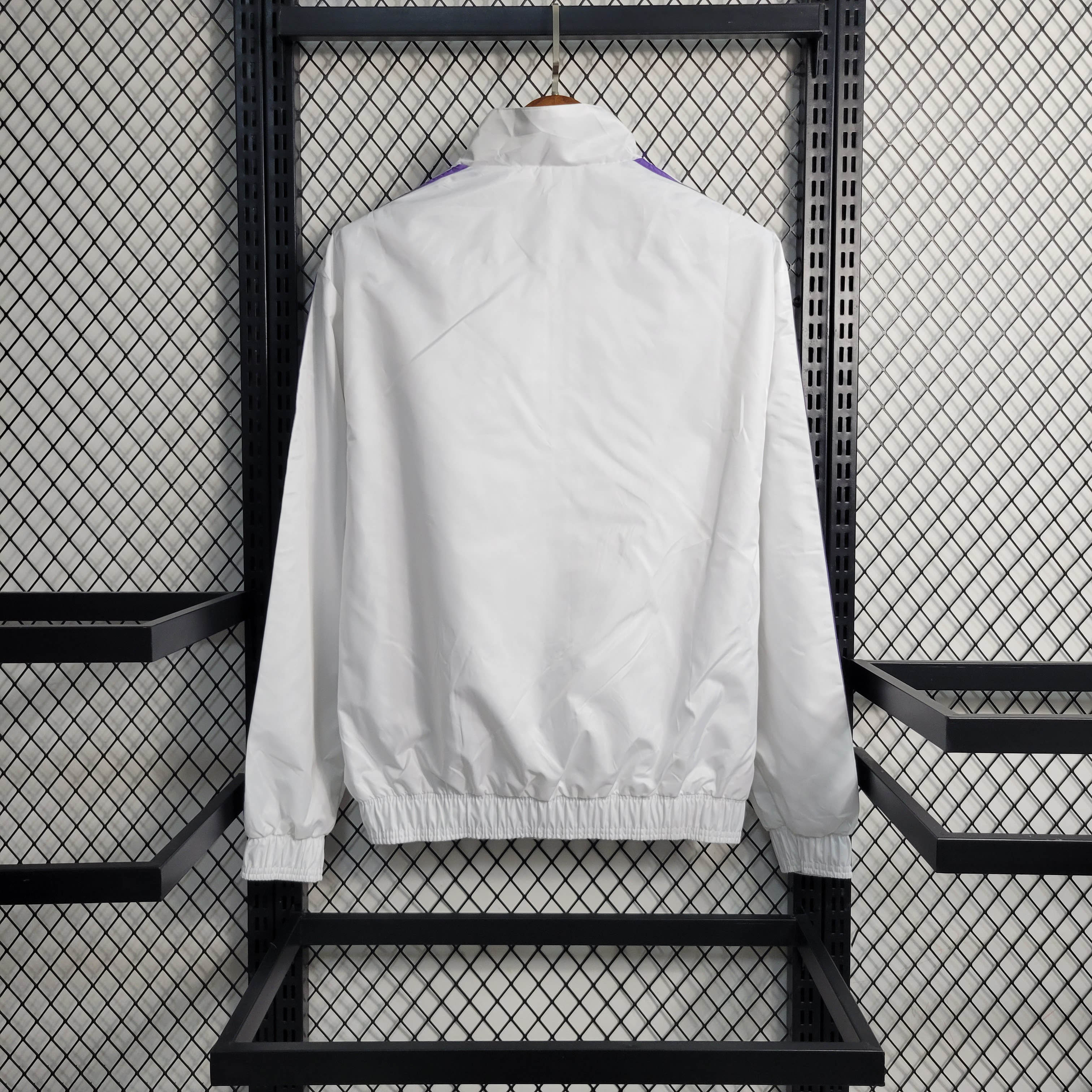 2023/2024 Real Madrid Reversible Windbreaker White:football jersey mysite: unitedjerseyfootball 邓江浪:football