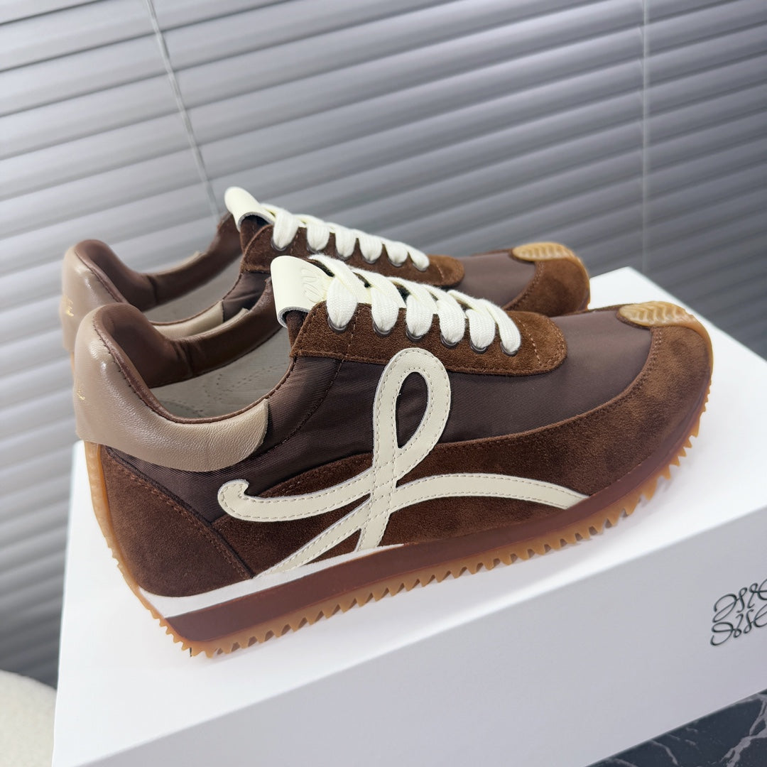 BALLET RUNNER 2.0 IN CHOCOLATE BROWN SUEDE AND LYCRA FABRIC、mysite、Cacoeks