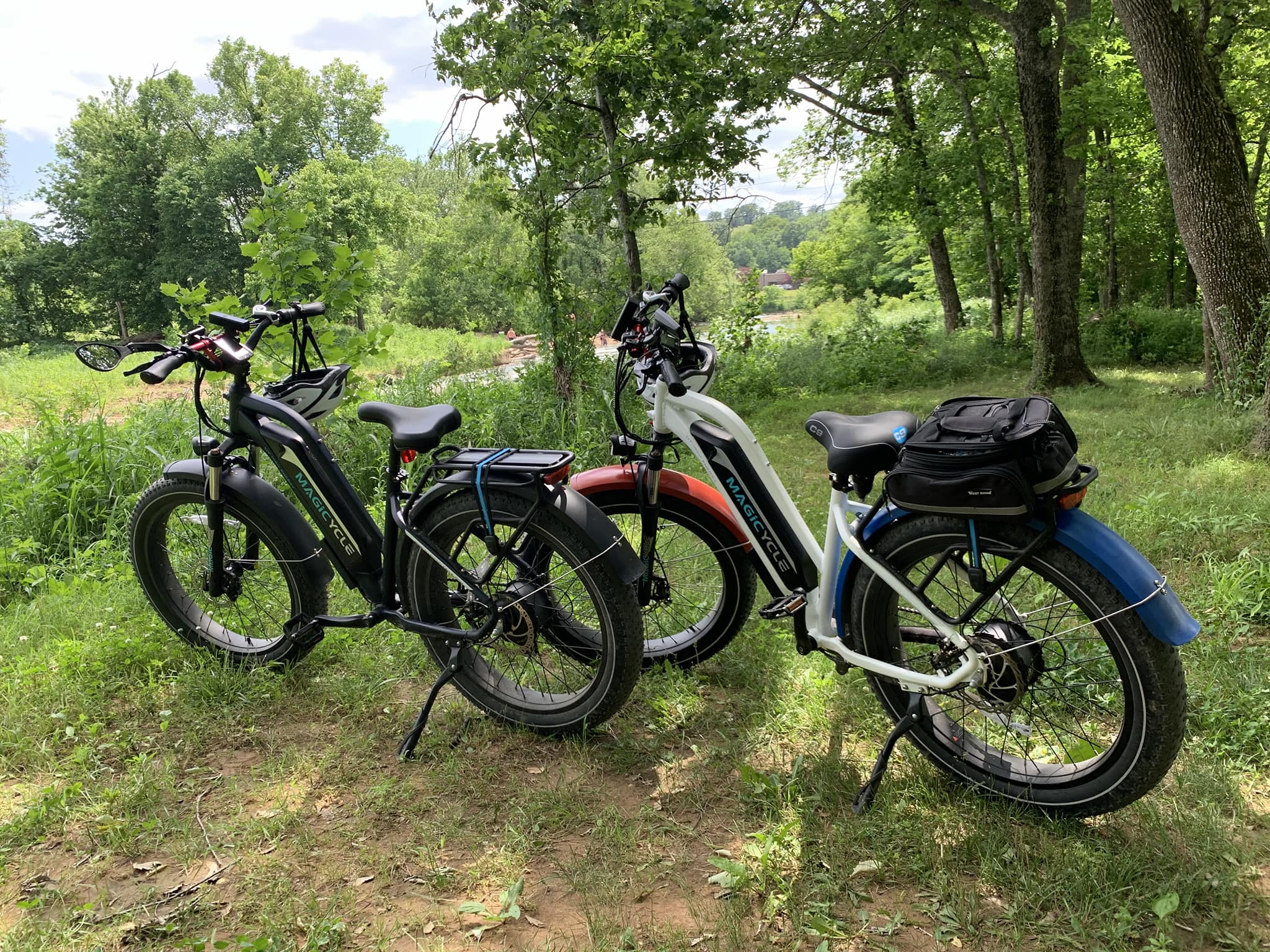 Magicycle Cruiser Pro Mid Step-Thru Electric Cruiser Bike、mySite、bearsvspackers