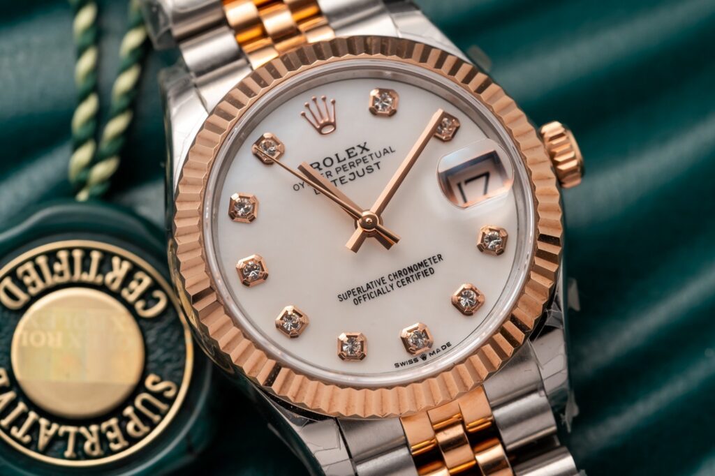 Đồng Hồ Rolex DateJust Replica 11 Nữ Demi Mặt Số Trắng 31mm (2)