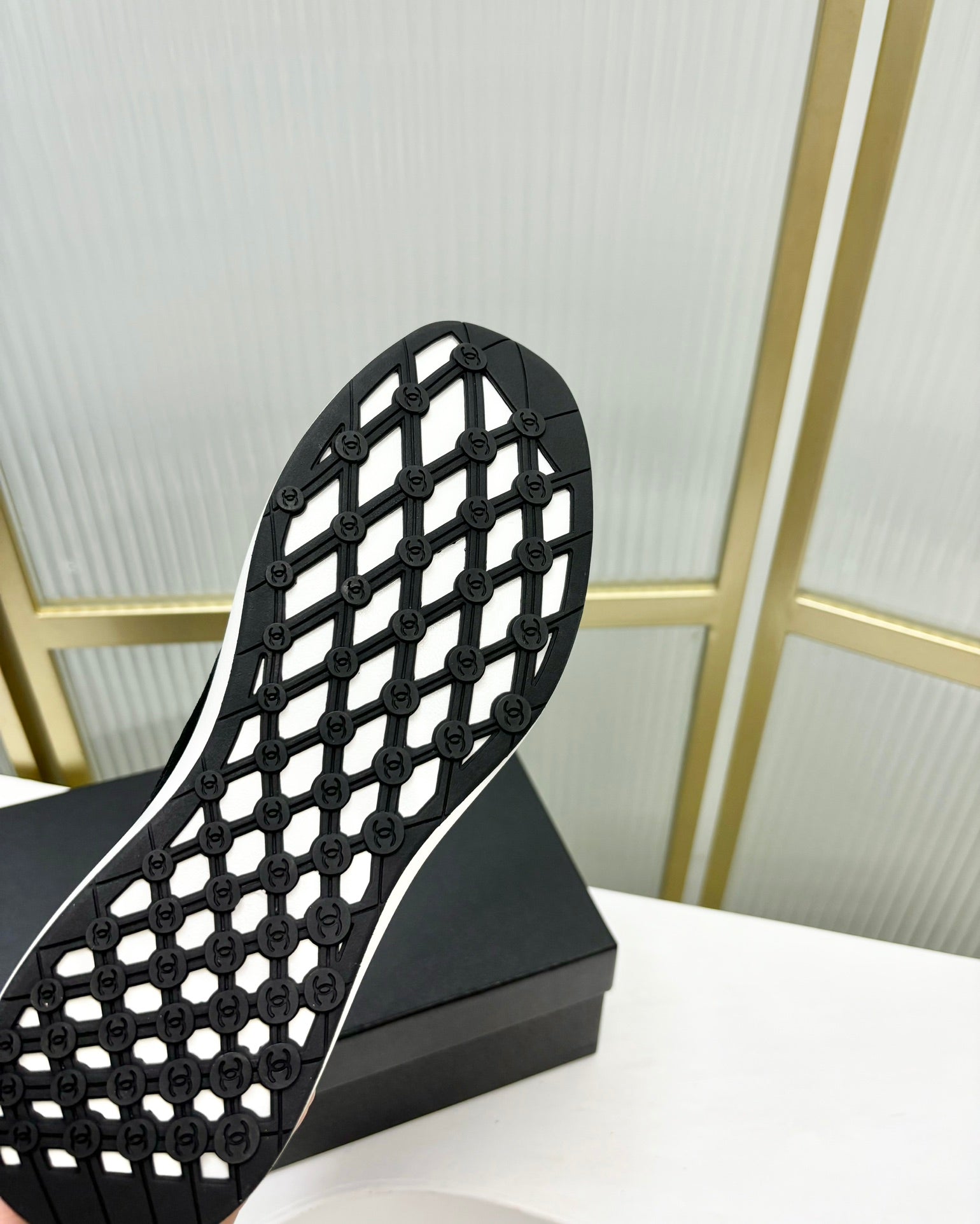 SNEAKER IN BLACK SUEDE AND BREATHABLE MESH、mysite、Cacoeks