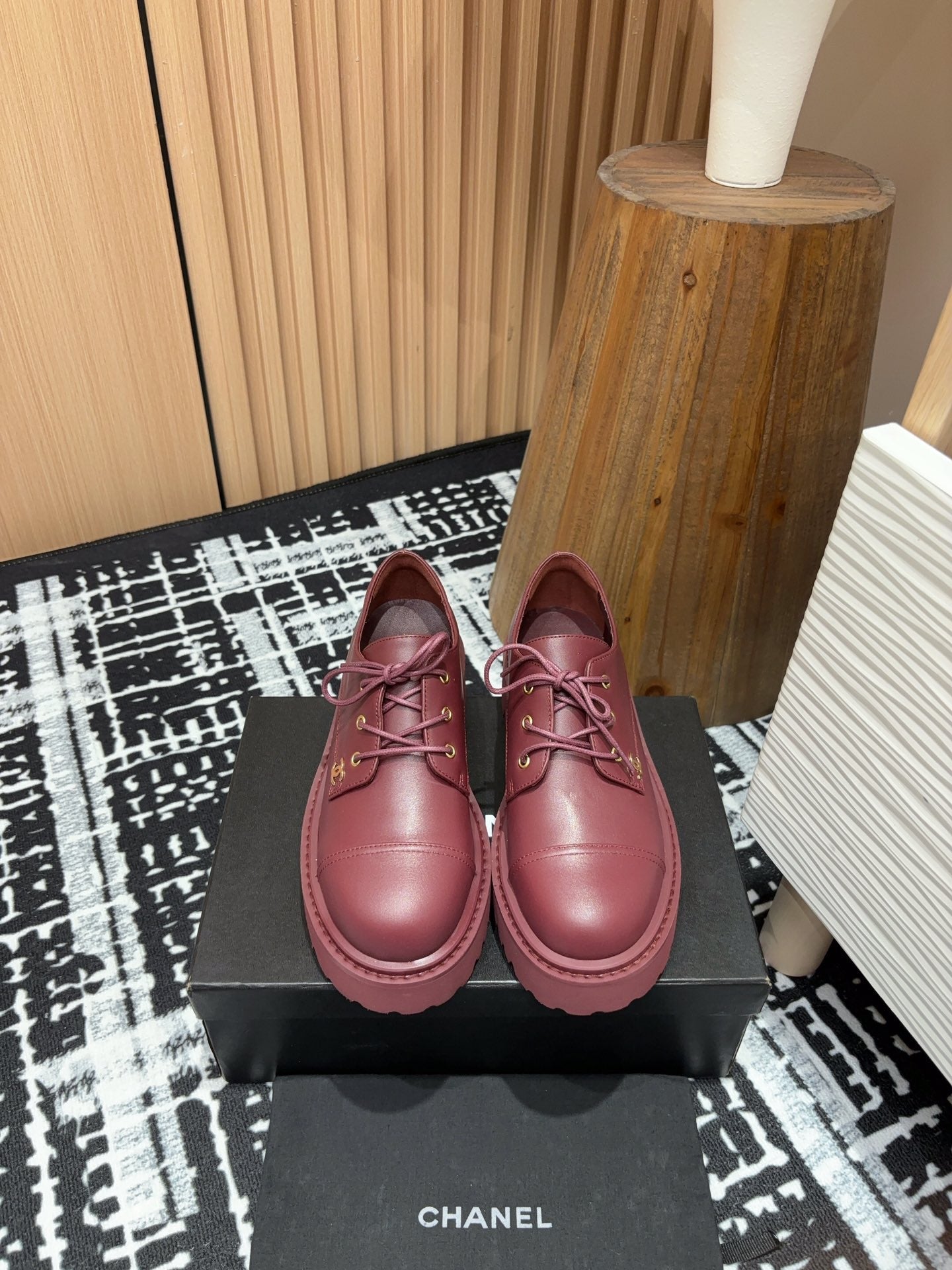 CC OXFORD SHOES IN BURGUNDY RED CALFSKIN、mysite、Cacoeks