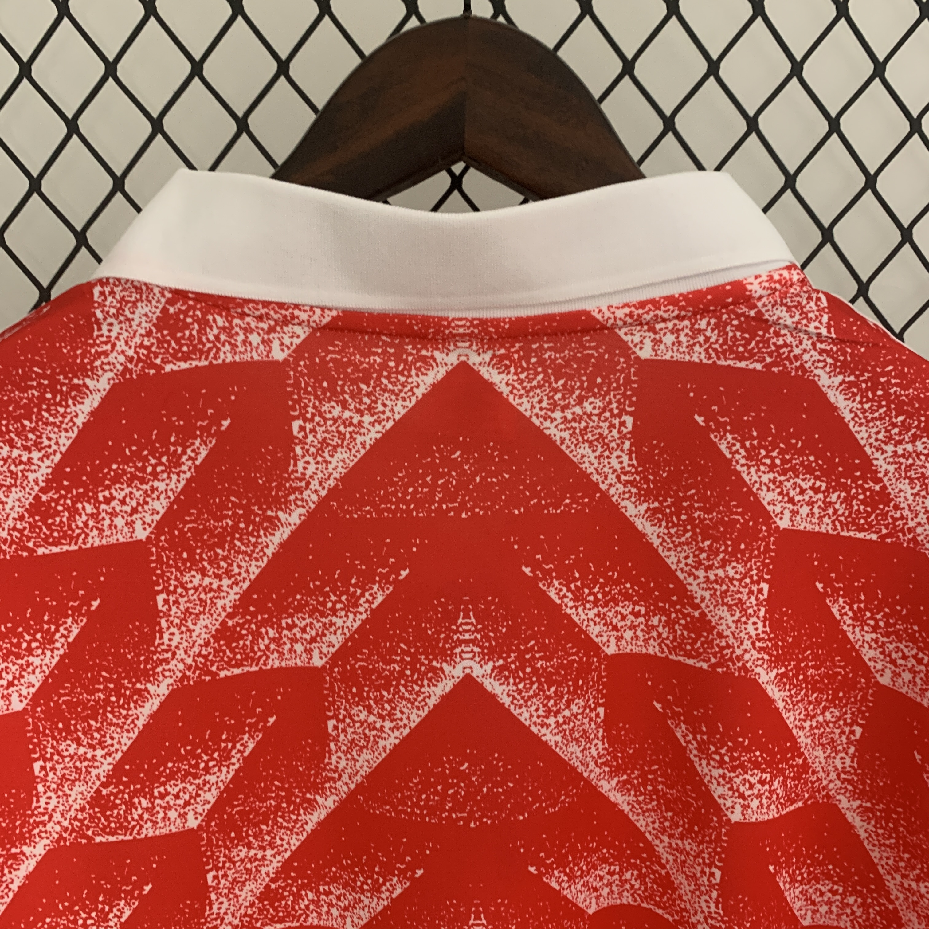 GlobeJersey-Retro Soviet Union 1987-88 Home Stadium Jersey