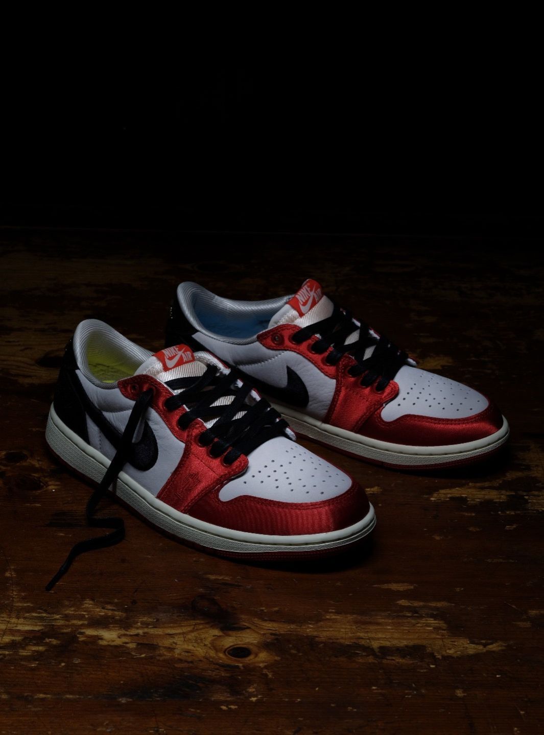 Air Jordan 1 Retro Low OG Trophy Room Away、JORDAN、Cacoeks