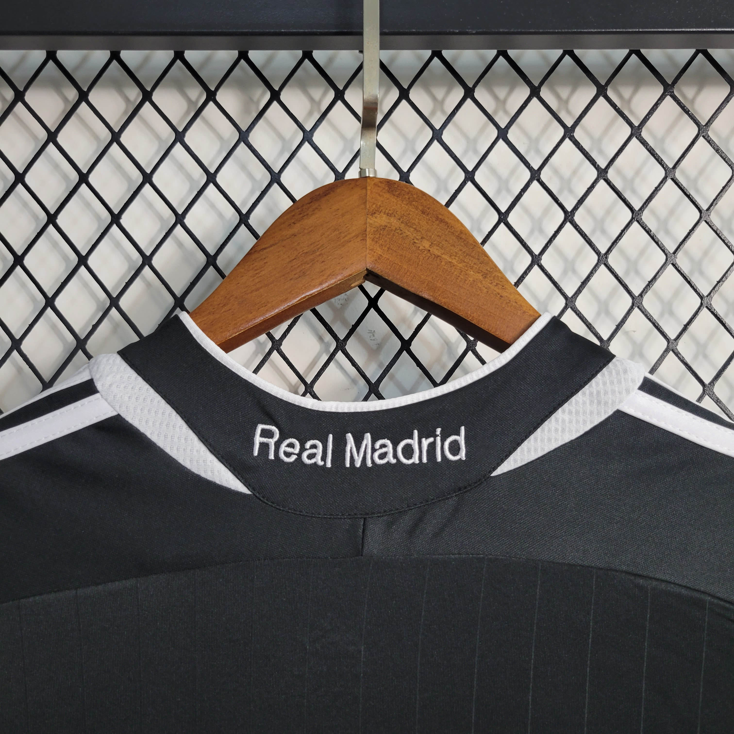 2006/2007 Retro Long Sleeve Real Madrid Away:football jersey mysite: unitedjerseyfootball 邓江浪:football