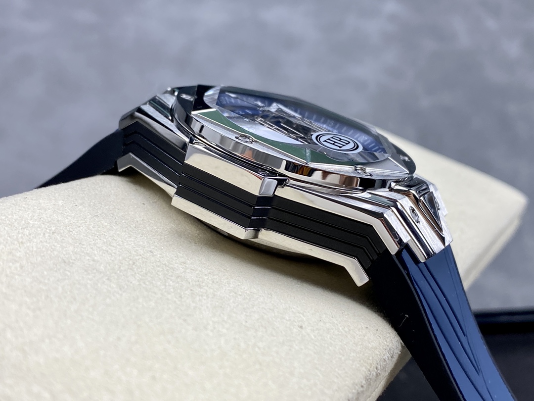 Hublot Big Bang Sang Bleu II Titanium 418.NX.5107.RX.MXM20-fasswatch