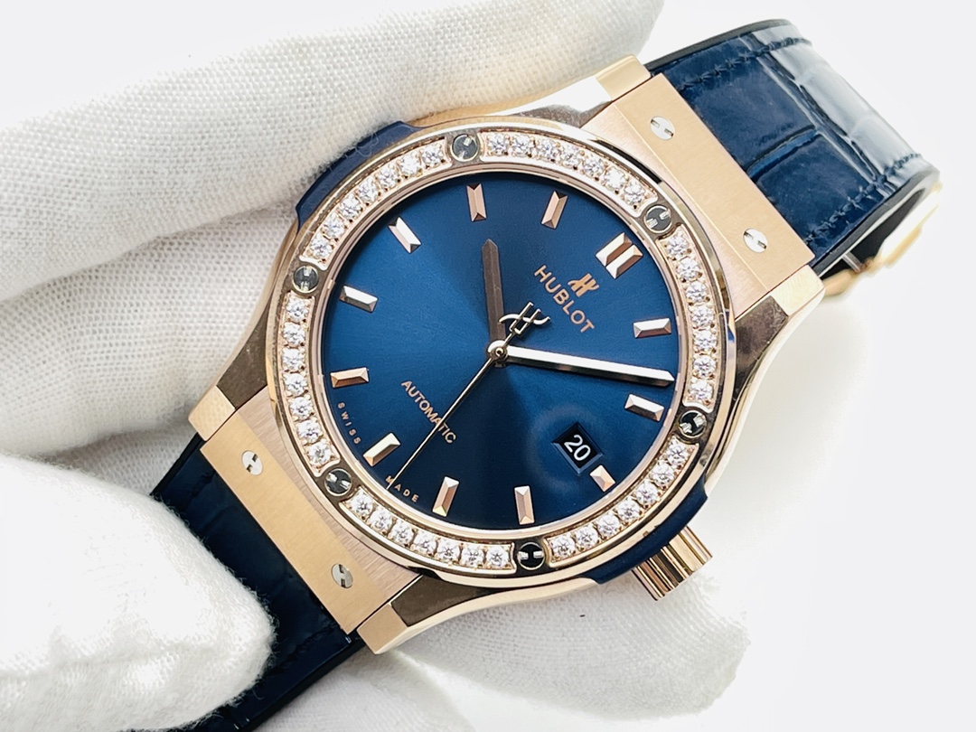 Hublot Classic Fusion King Gold 565.OX.7180.RX.1204 42mm-fasswatch