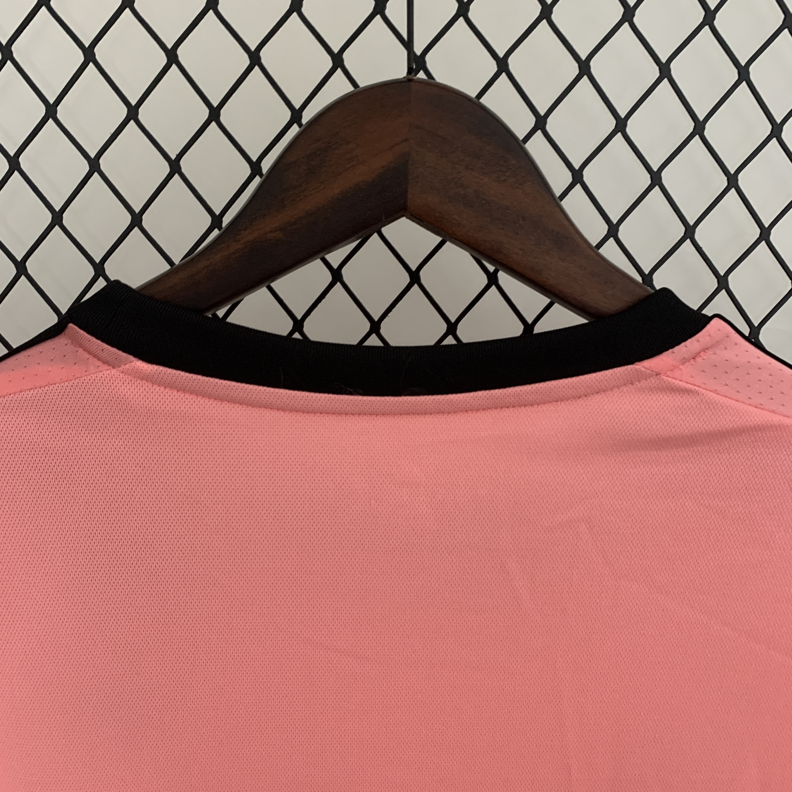 ManixJersey.com | Retro Juventus 15-16 Away Stadium Long Sleeve Jersey -Customize Name, Number and Patch | Worldwide Shipping