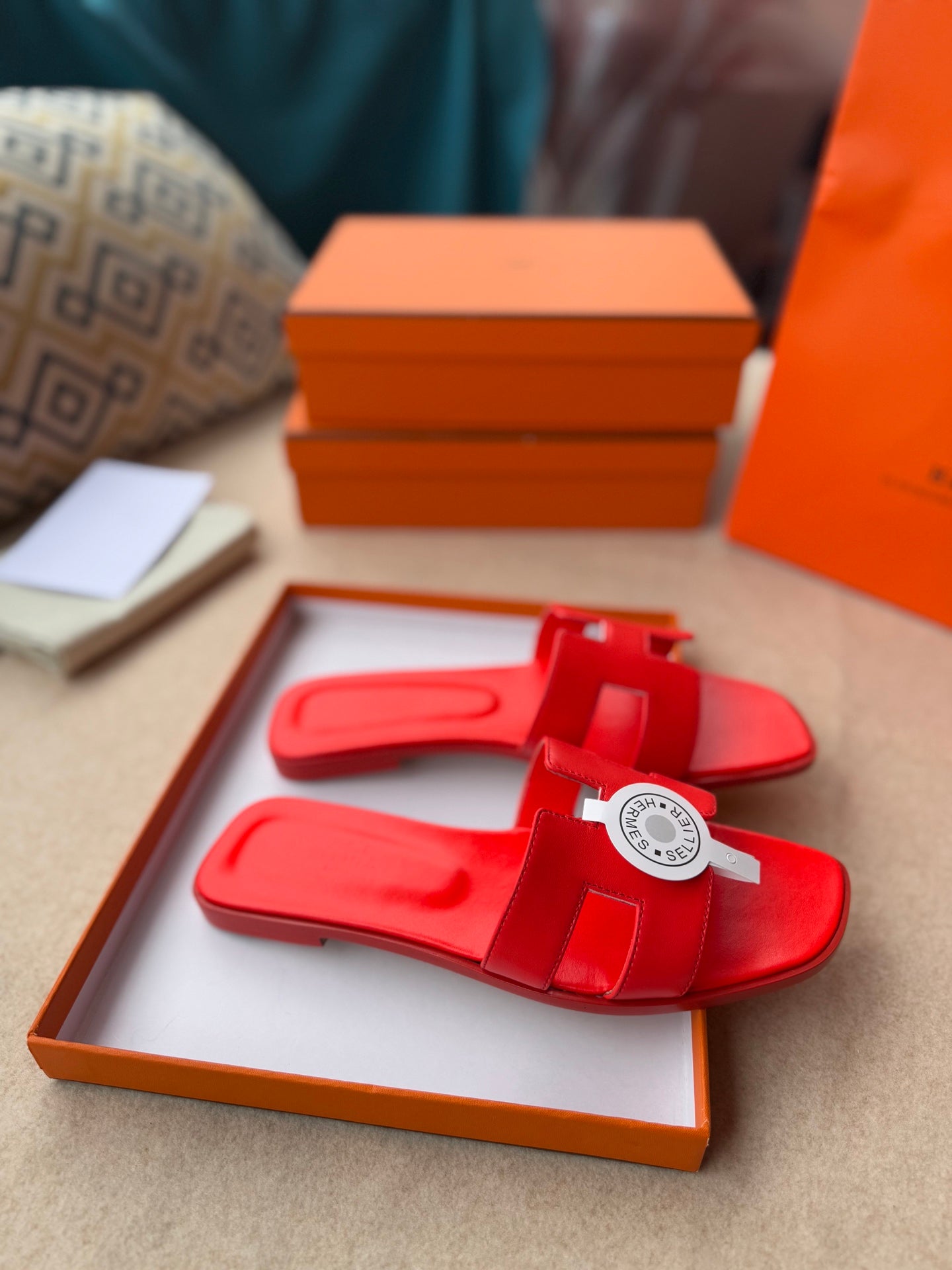 0RAN SANDALS IN CHERRY RED CALFSKIN、mysite、Cacoeks