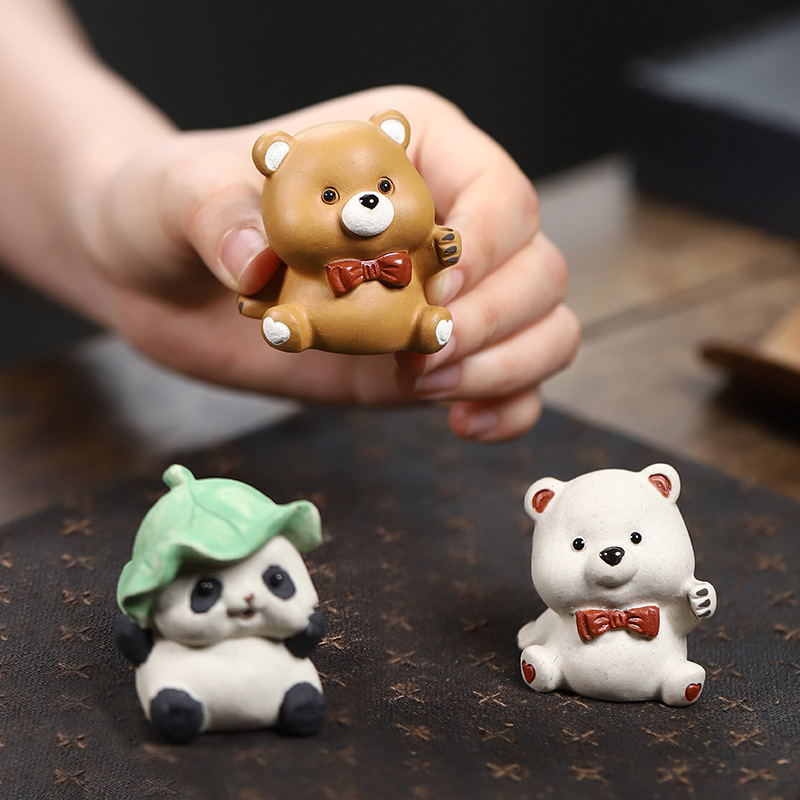 GEEK BAR-https://www.hot-toy.com/