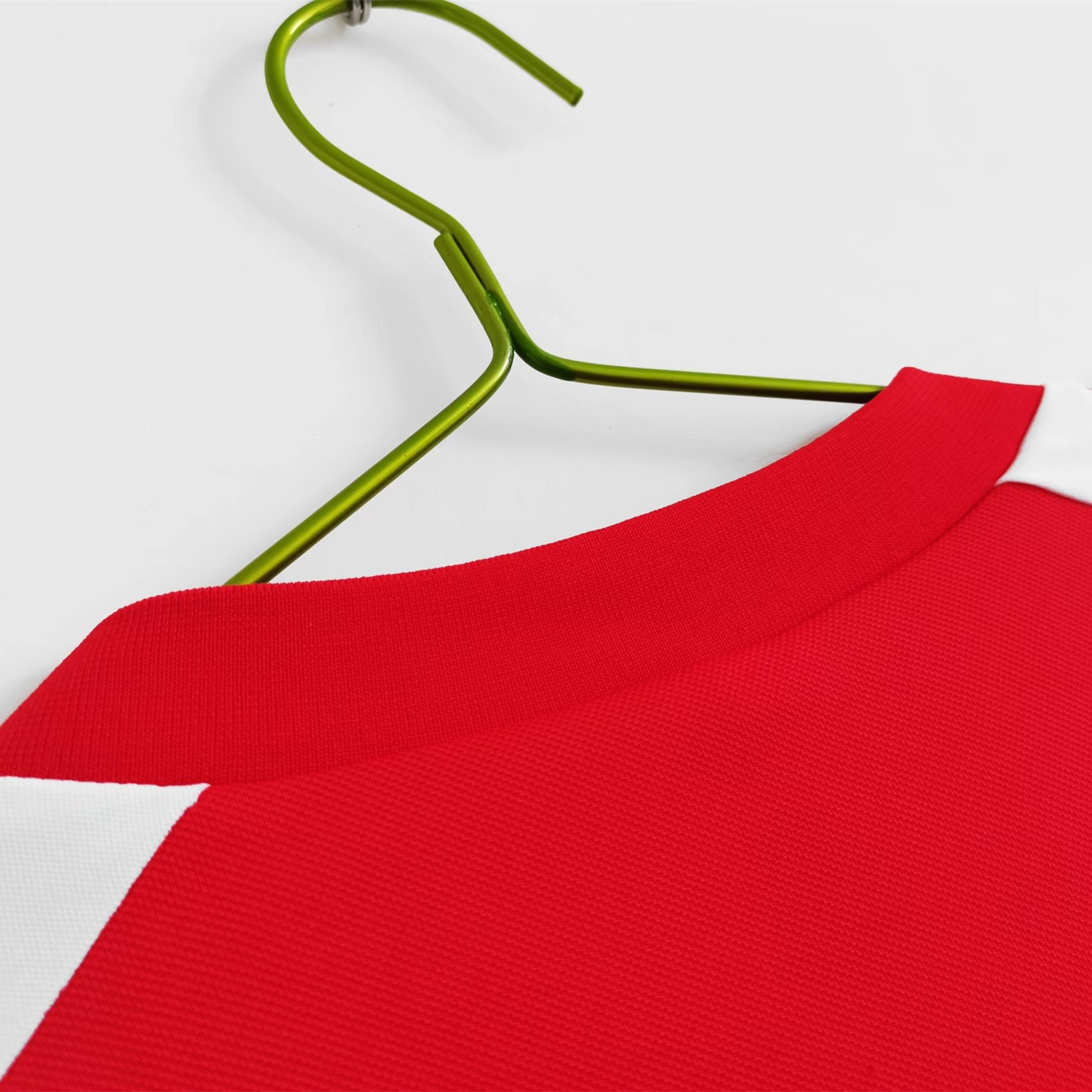 ManixJersey.com | Retro Wales 1982 Home Stadium Jersey -Customize Name, Number and Patch | Worldwide Shipping