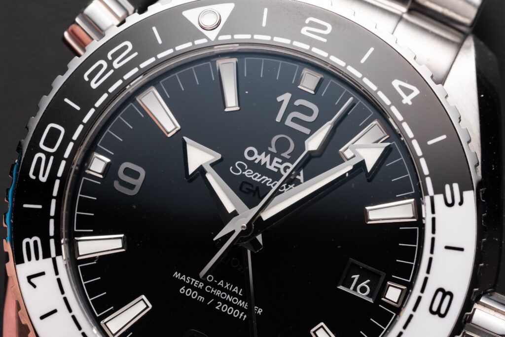 Đồng Hồ Omega Seamaster Planet Ocean 600m Replica 11 (2)