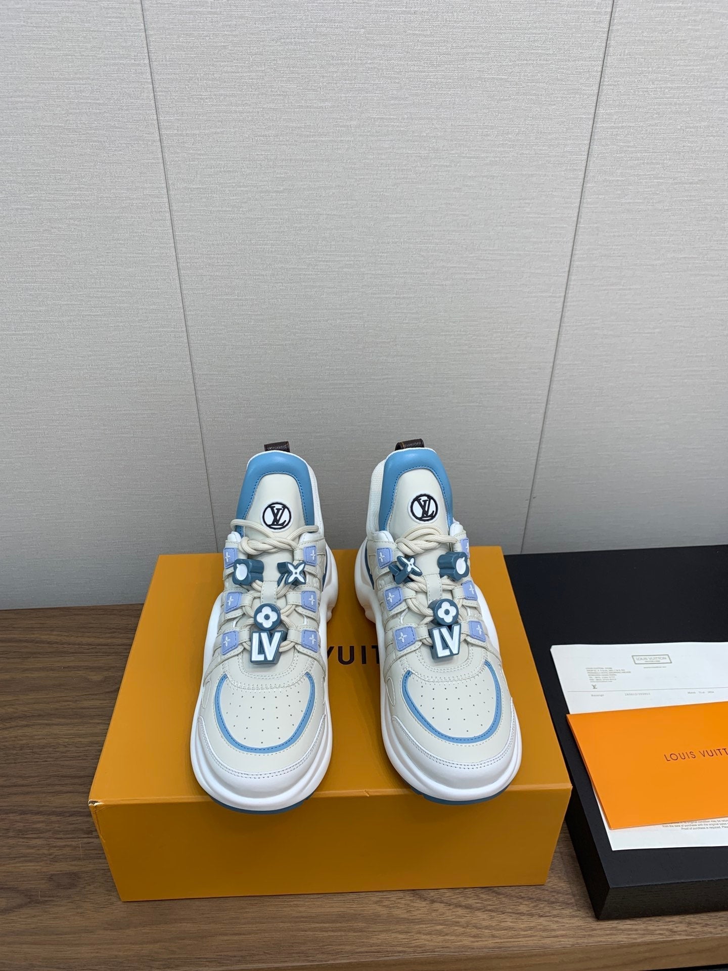LV ARCHLIGHT SNEAKER BEIGE MIX COBALT BLUE CALFSKIN、mysite、Cacoeks