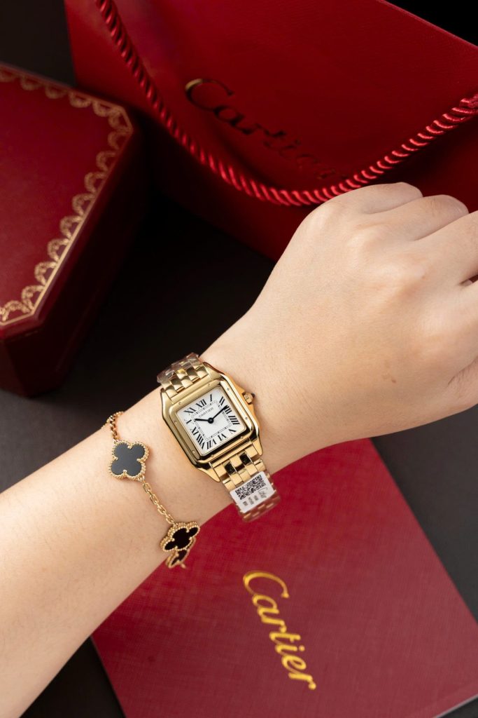 Đồng Hồ Cartier Panthere WGPN0009 Replica 11 Mạ Vàng Gold Mặt Trắng 27x37mm (2)